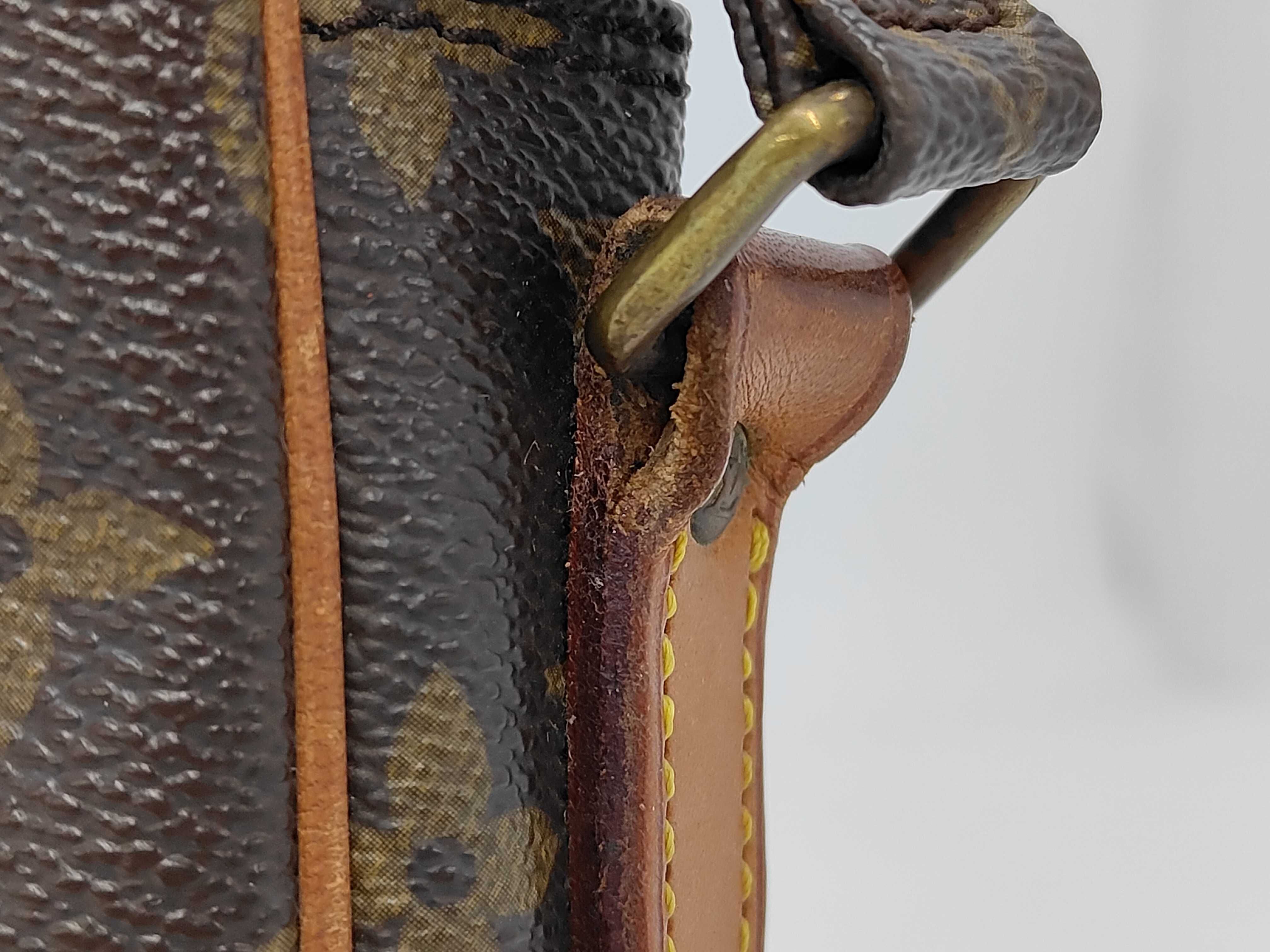 Monogram LV Shoulder Bag — view 3