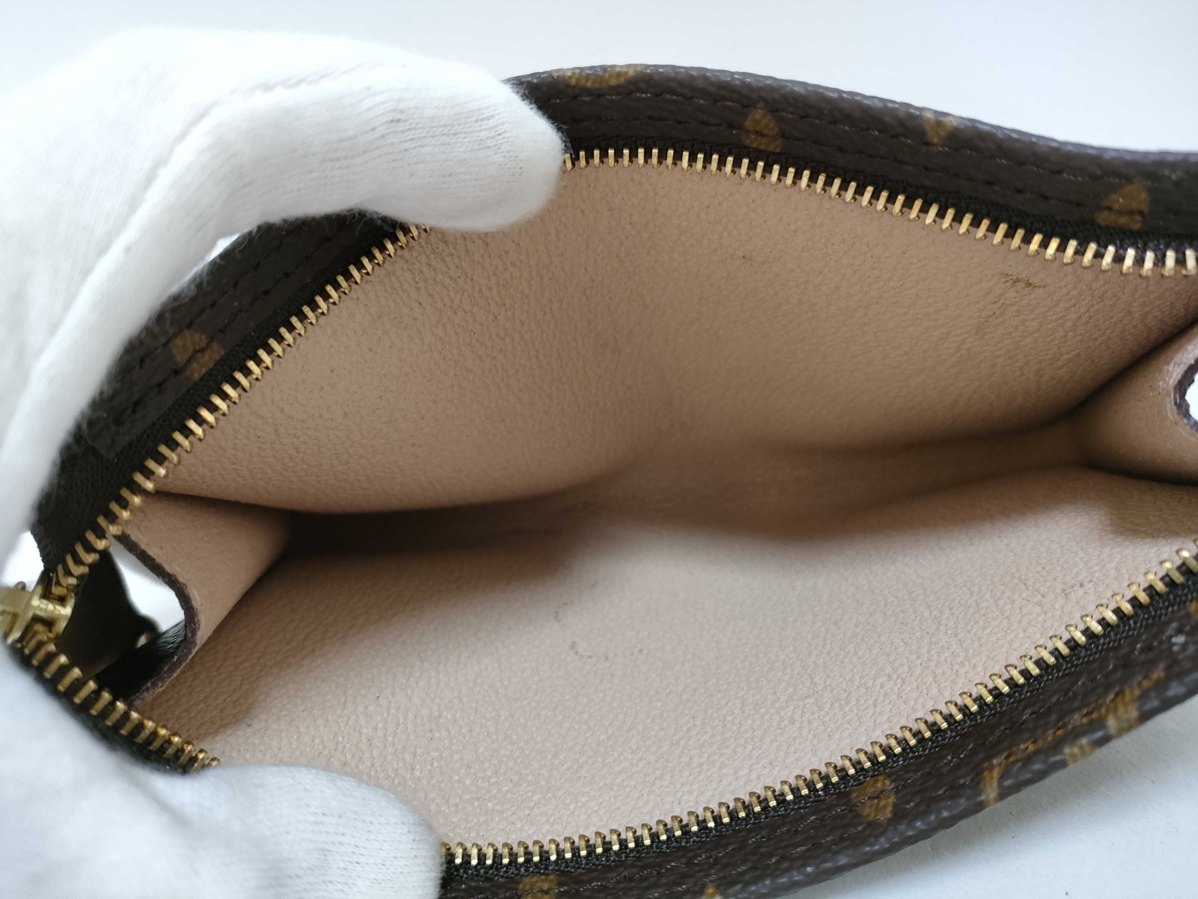 Monogram Accessory Pouch AR0020 Monogram Pouch — view 8