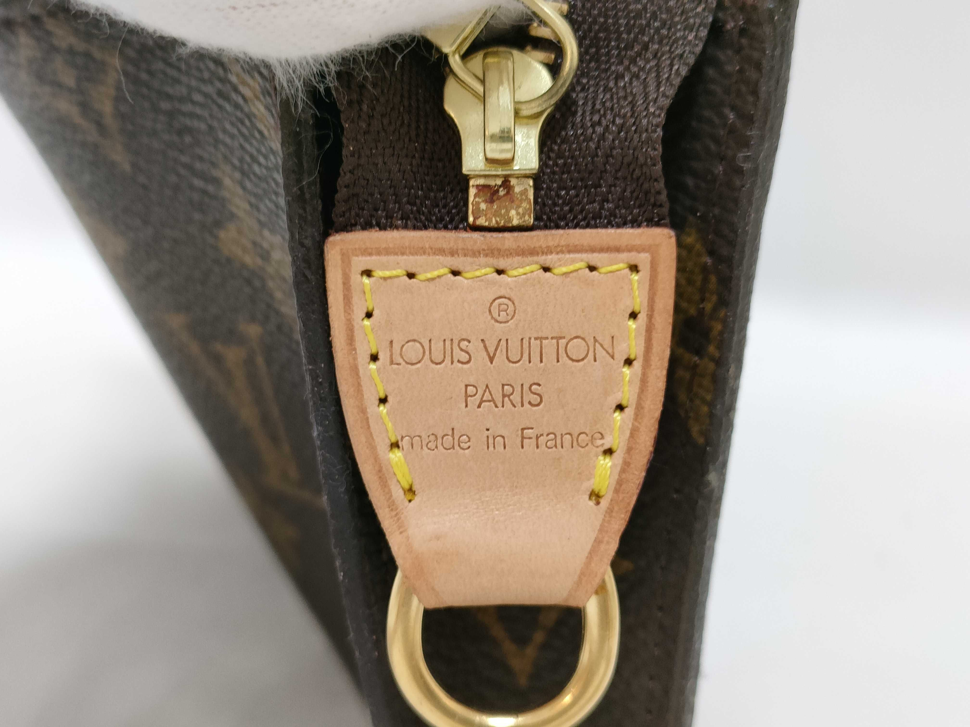 Monogram Accessory Pouch AR0020 Monogram Pouch — view 9