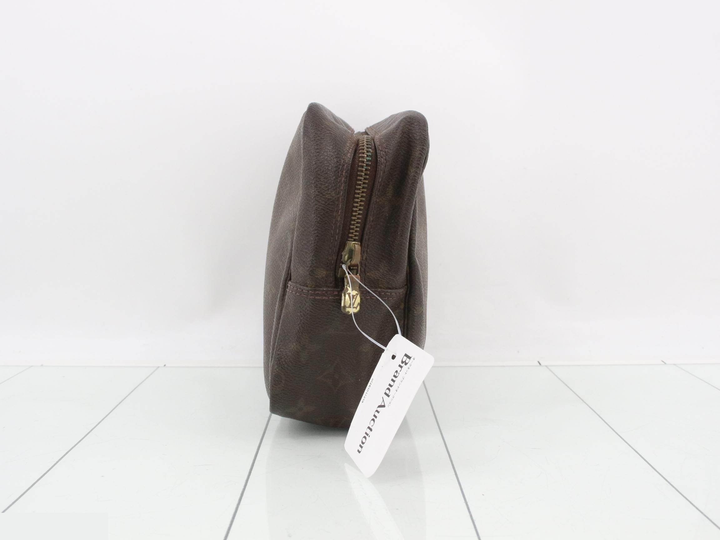 Monogram Trousseau Toilette 28 — view 4
