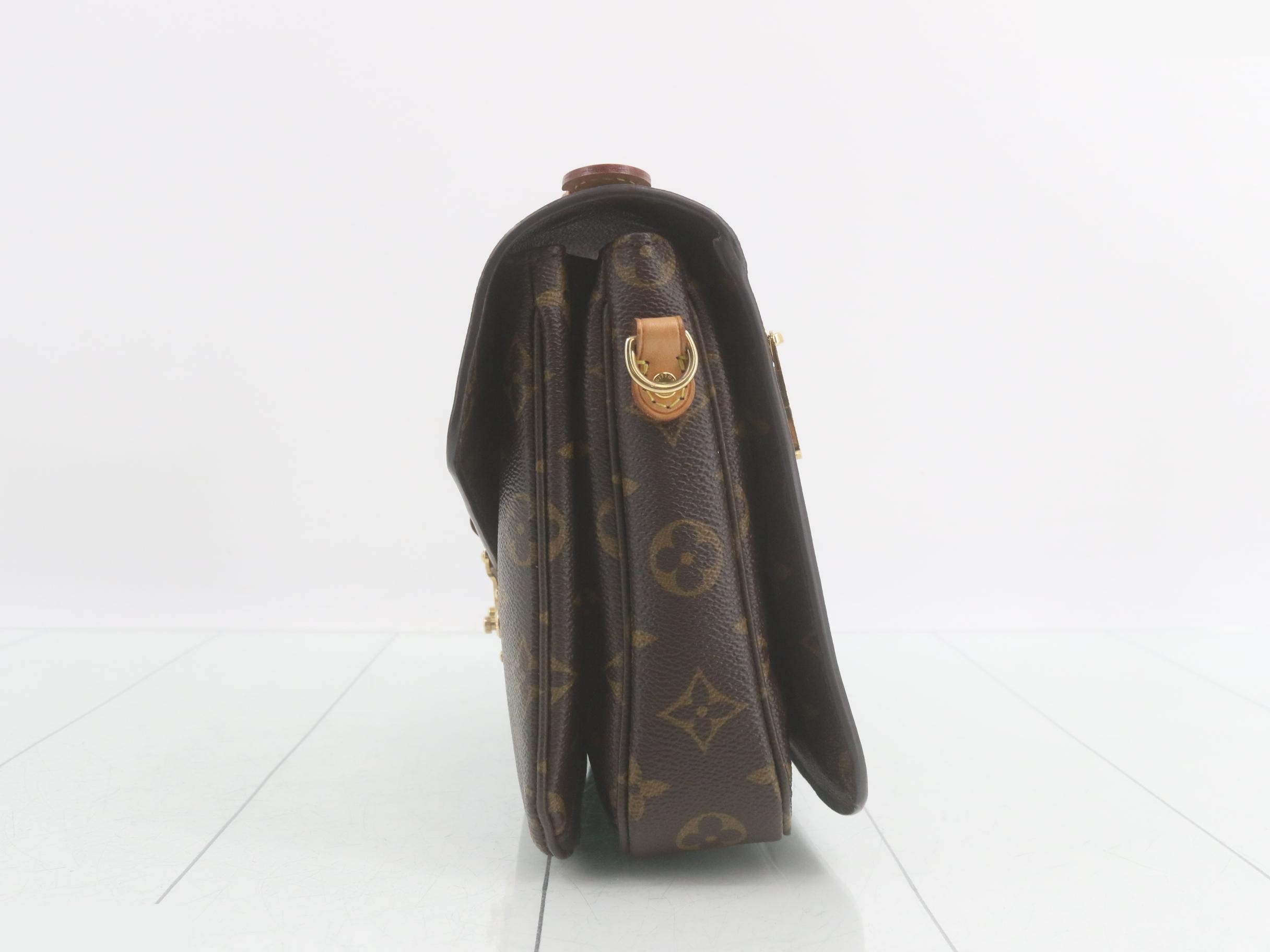 Monogram Pochette Metis MM 2-Way Handbag — view 3