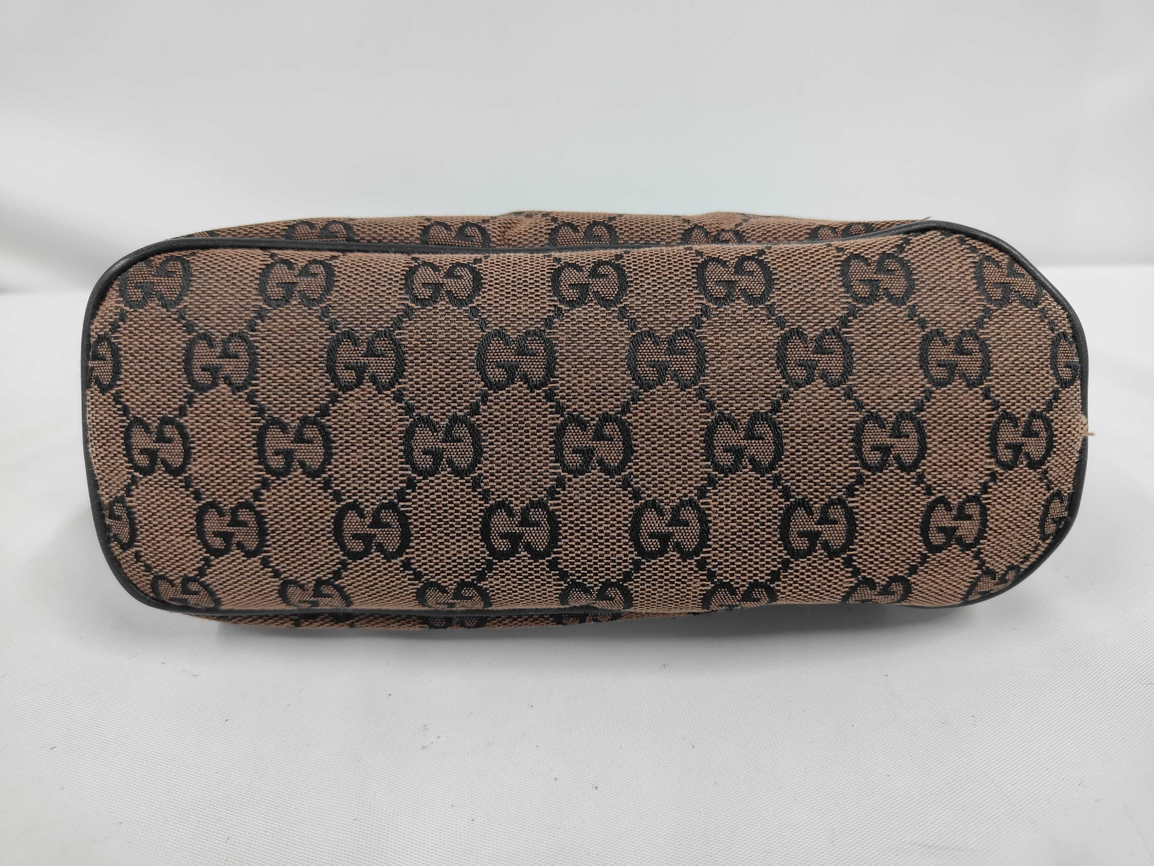 GG pattern limited edition color accessory pouch handbag — view 3