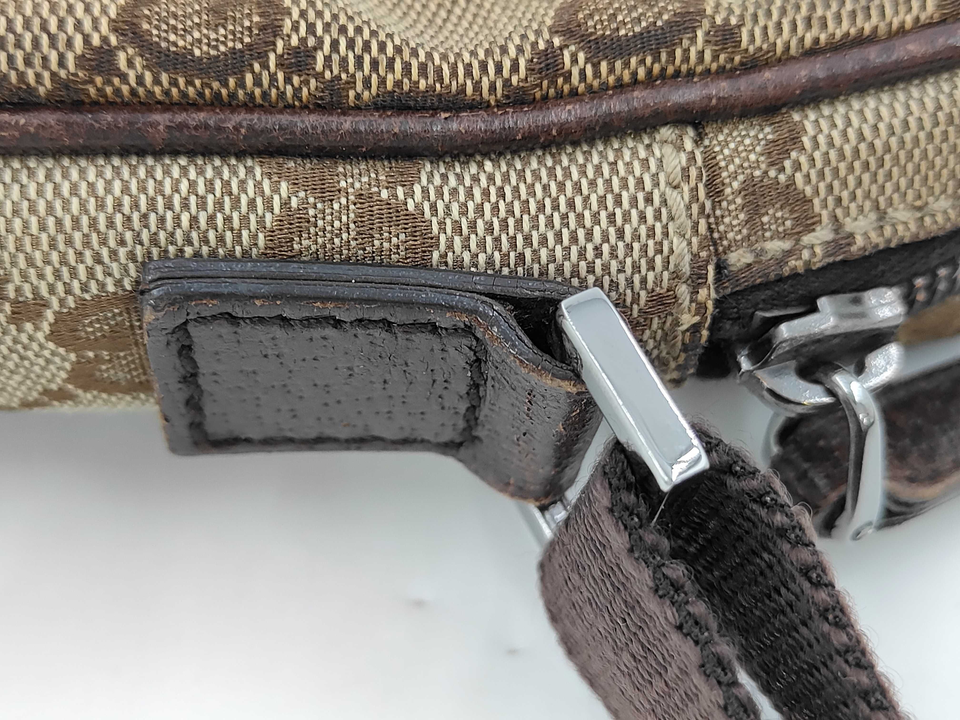 GG canvas shoulder bag — view 5