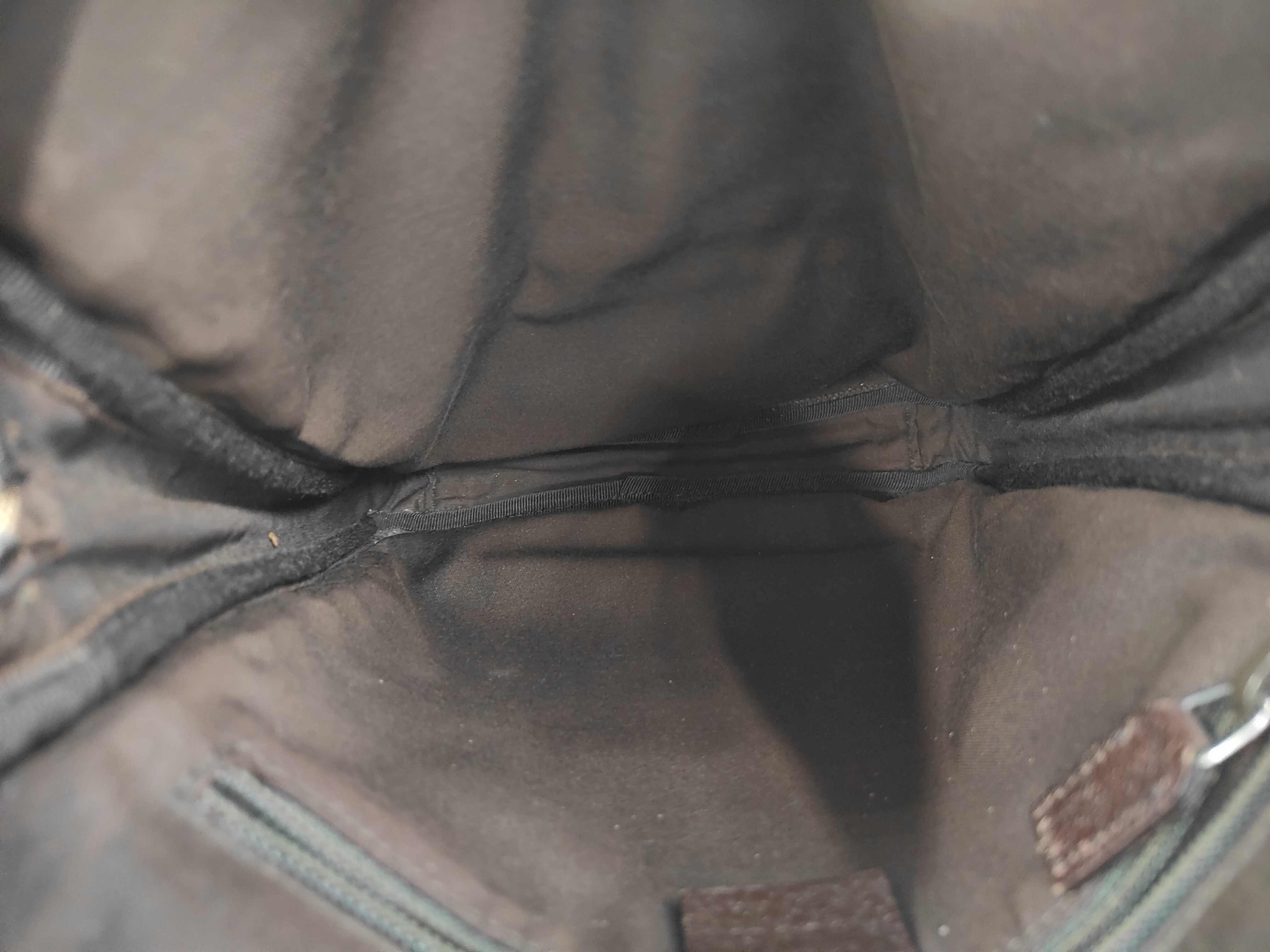 GG canvas shoulder bag — view 8