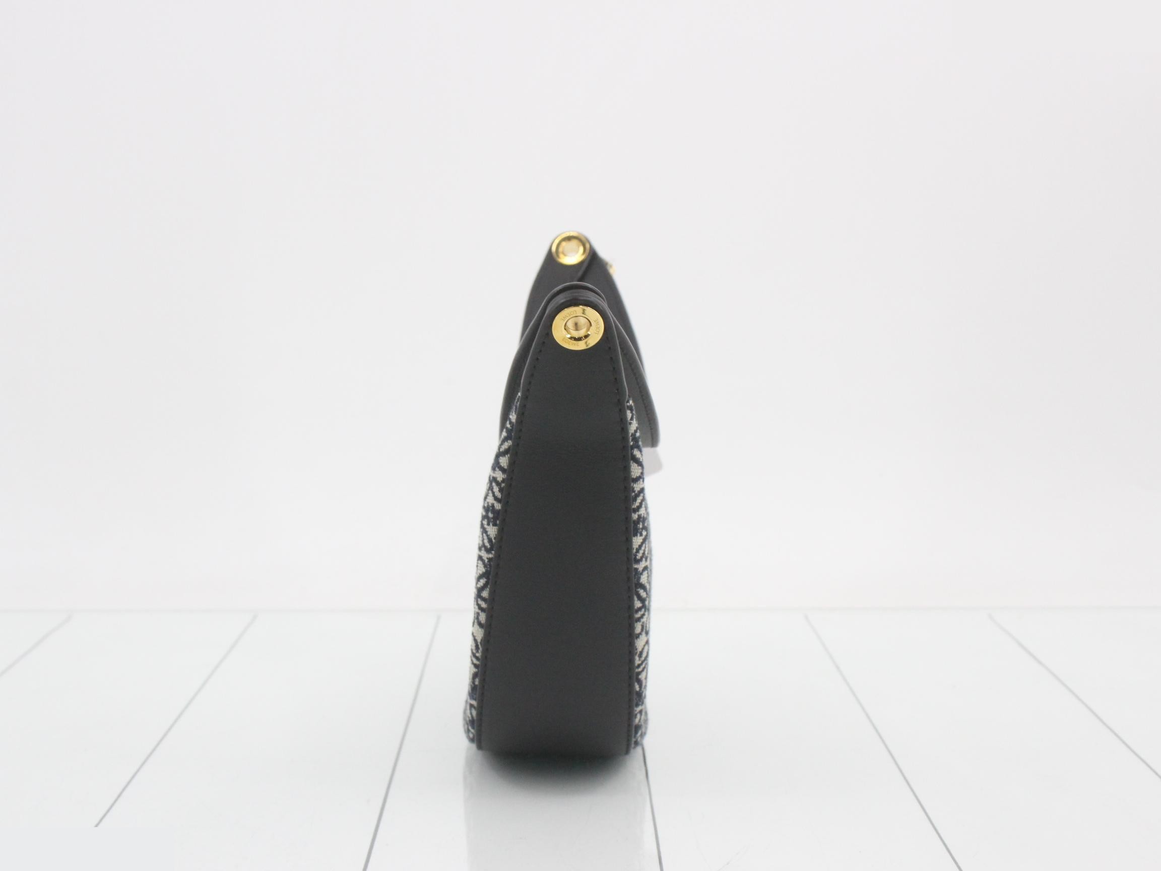 Anagram Luna Shoulder Bag — view 3