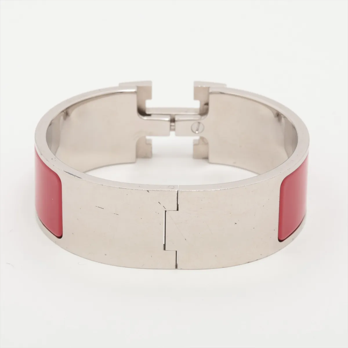 Clic Clac H Bangle Bracelet, Enamel x Metal, Silver x Red, Dents, — view 2