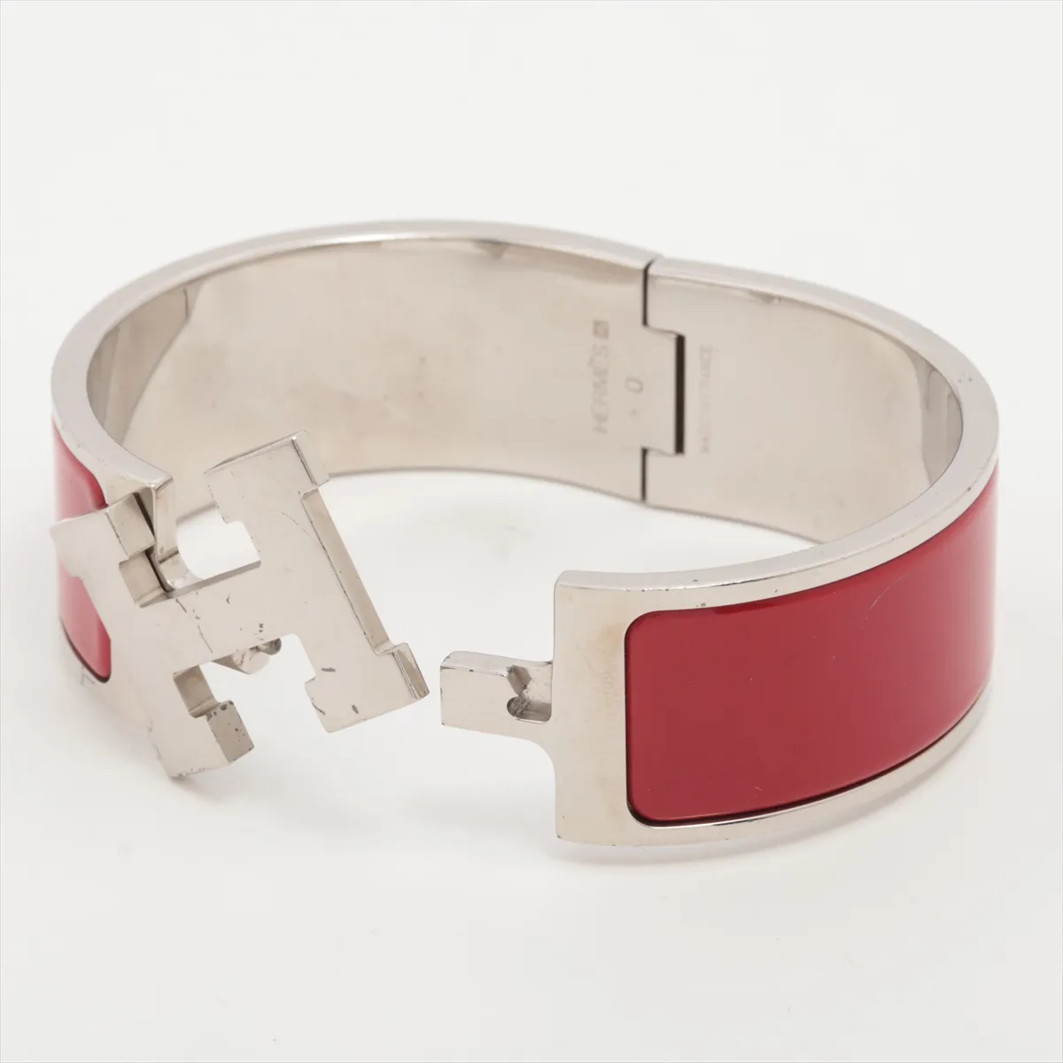 Clic Clac H Bangle Bracelet, Enamel x Metal, Silver x Red, Dents, — view 5