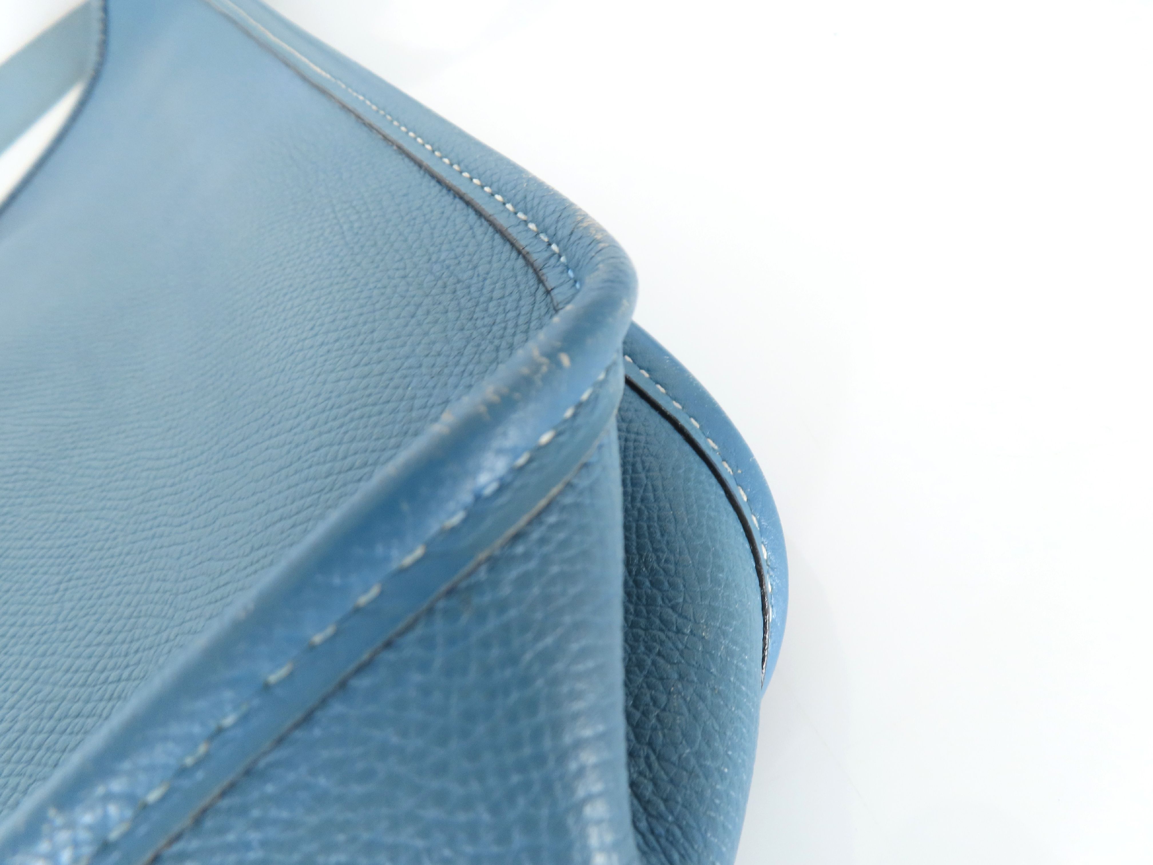 Vespa PM Courchevel Shoulder Bag — view 6
