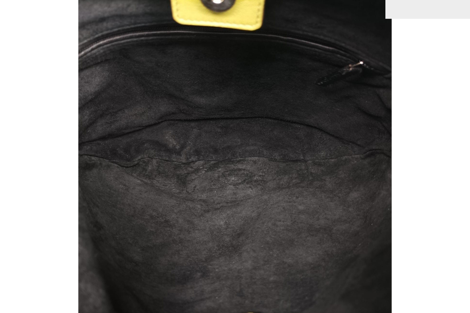 Mombasa Leather Green — view 6