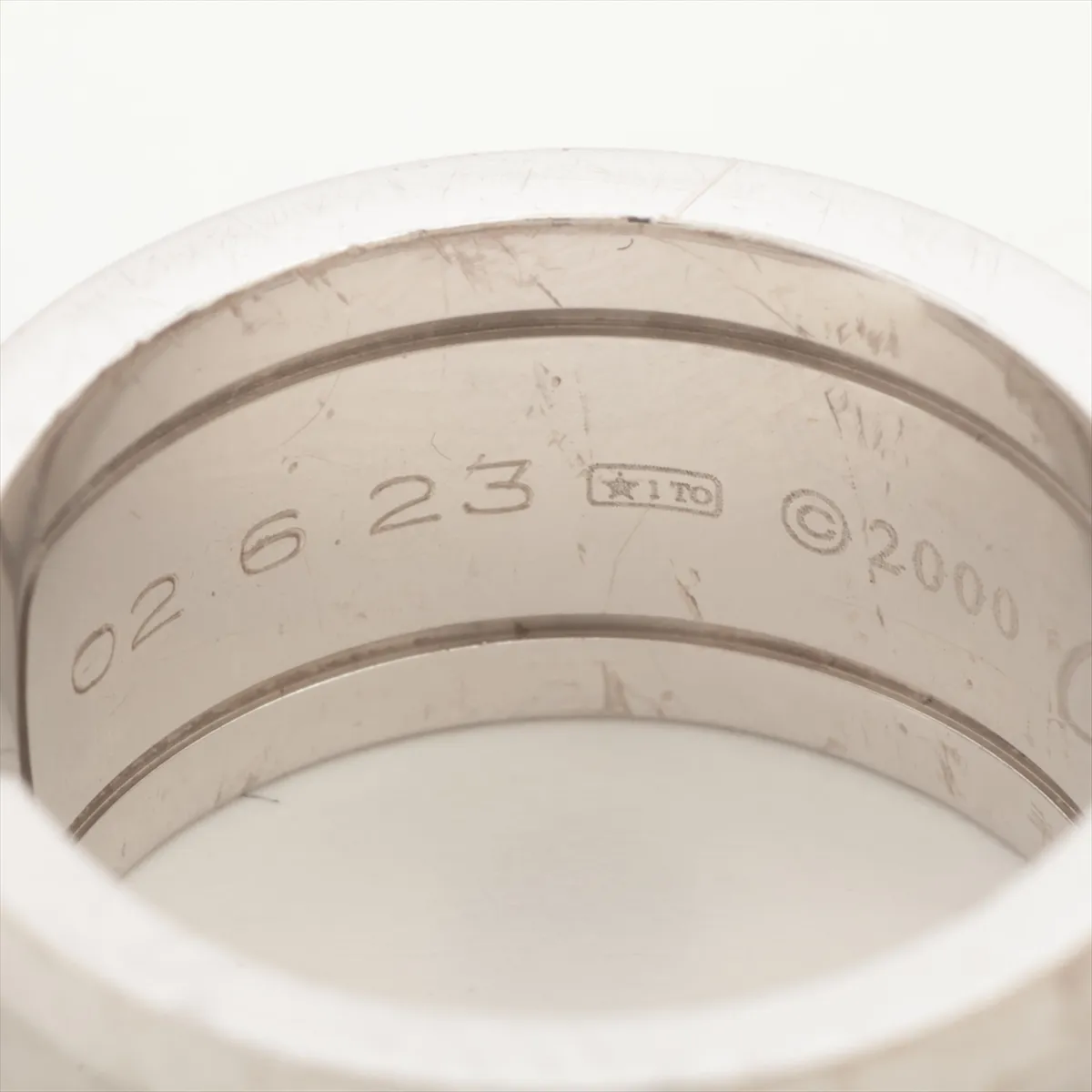 C2 wide ring 750(WG) 12.7g 52 initial N87100 dent — view 3