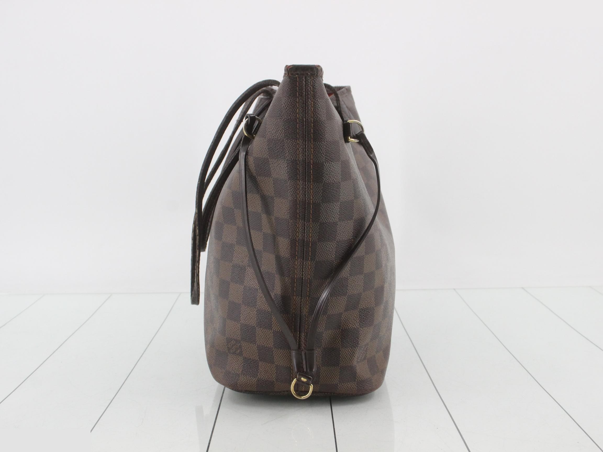 Damier Neverfull MM Tote Bag — view 3