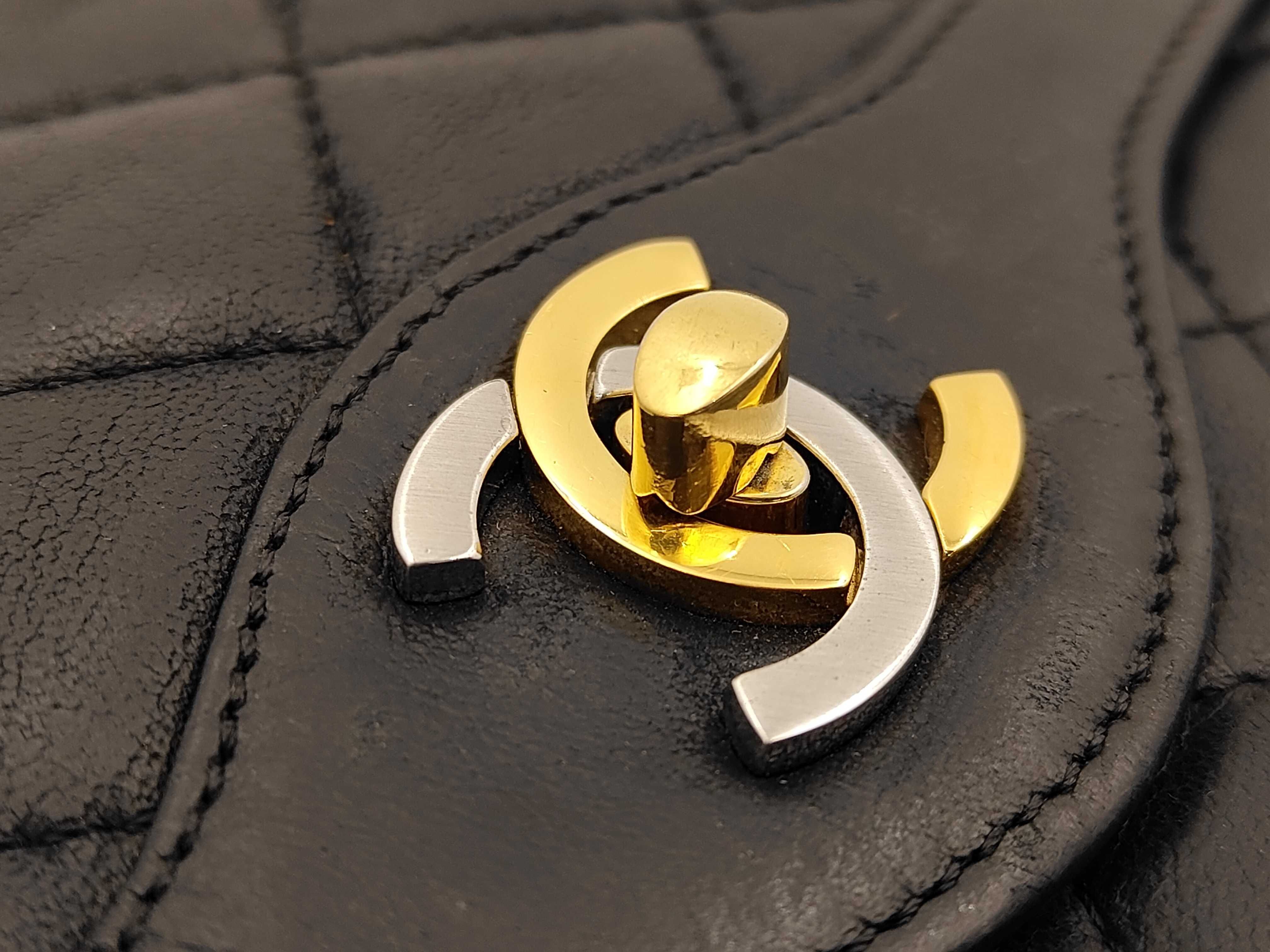 Matelassé Chain Shoulder Bag, Paris Limited Edition, Lambskin Shoulder Bag — view 15