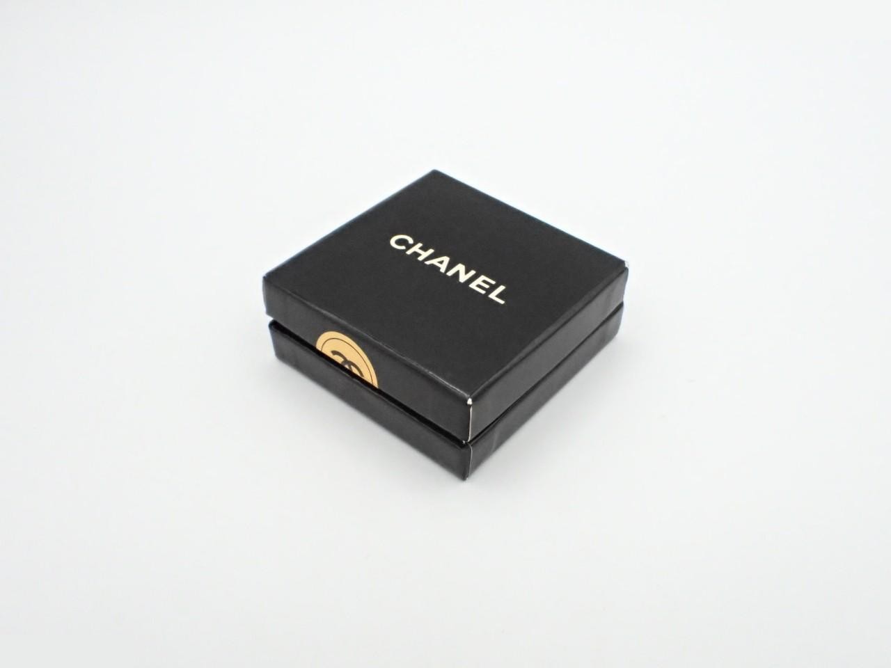 Drop Pearl Pin Brooch — view 4