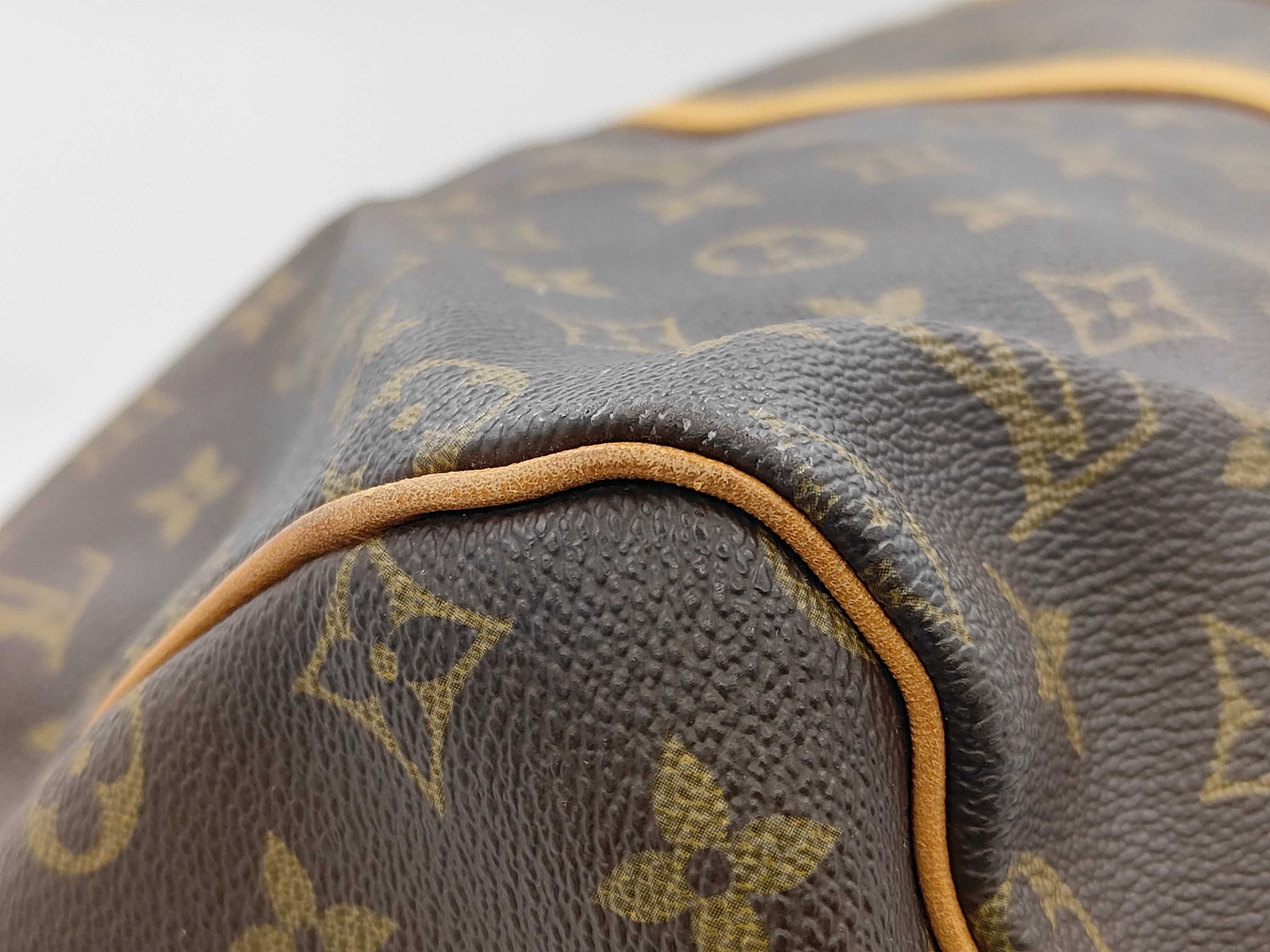 LV Keepall 55 Boston Bag — view 6