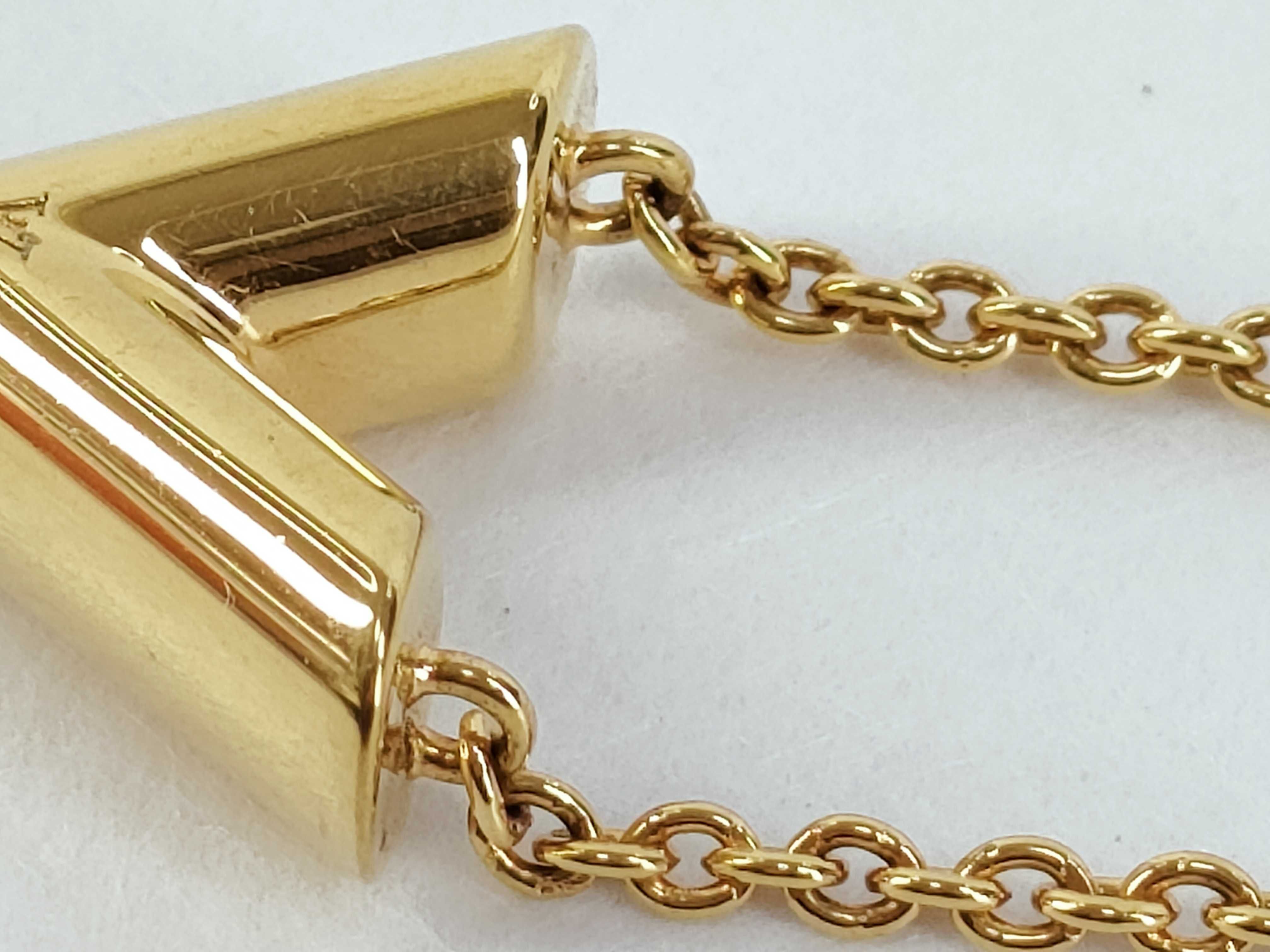 Essential V Necklace — view 9