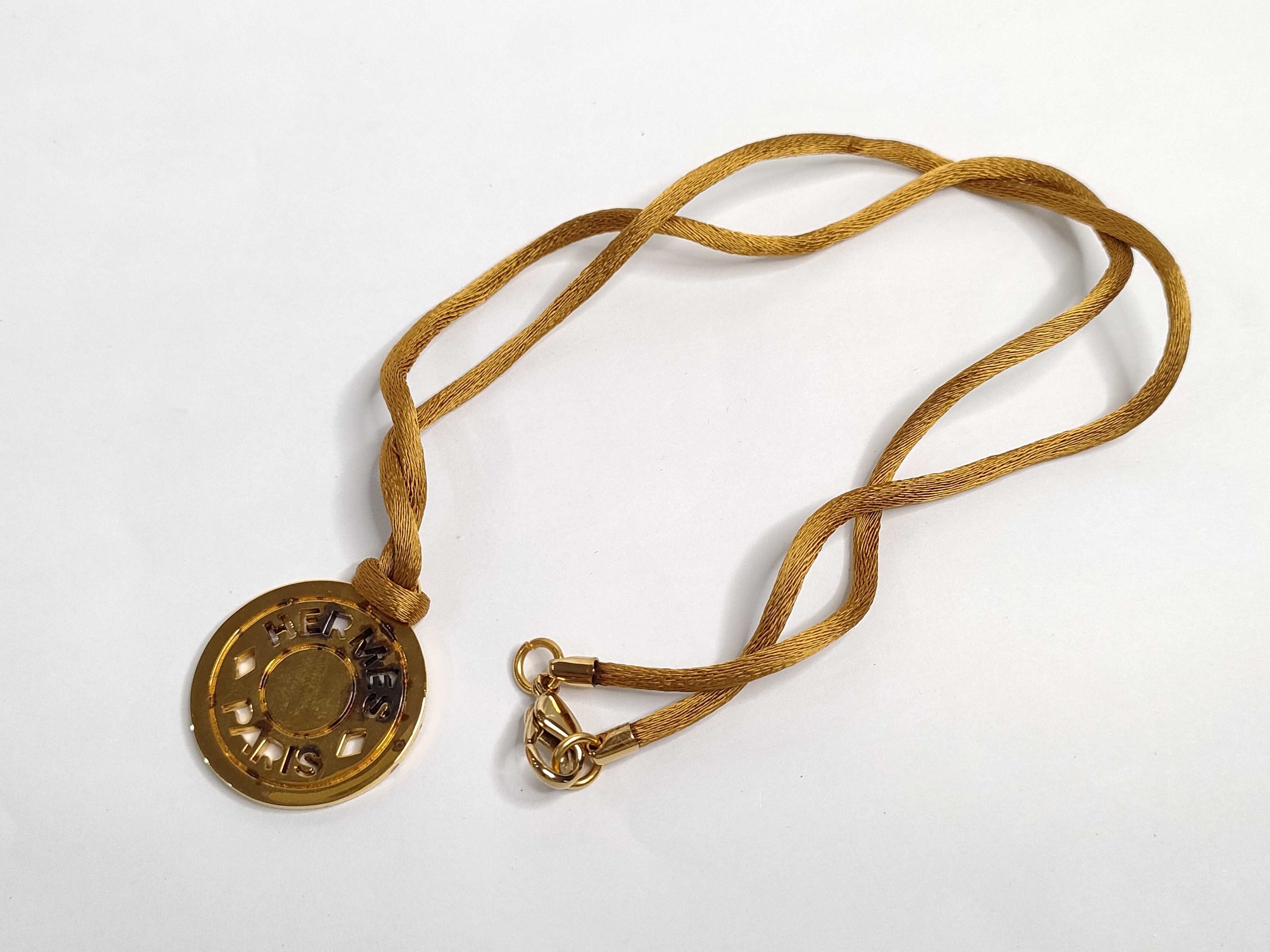 Sellier Necklace GP Gold Scratches Discoloration Necklace — view 8