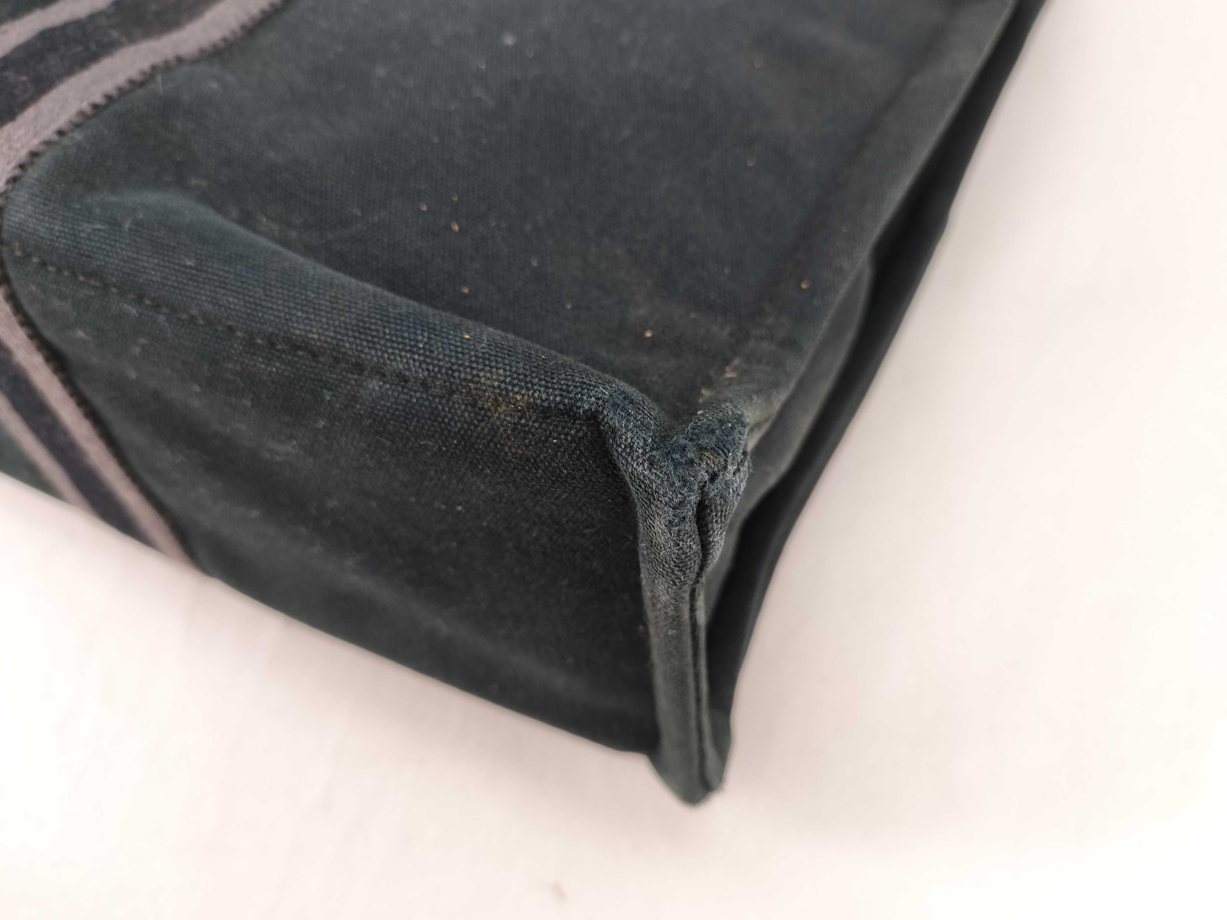Fourre-Tout MM Handbag — view 7
