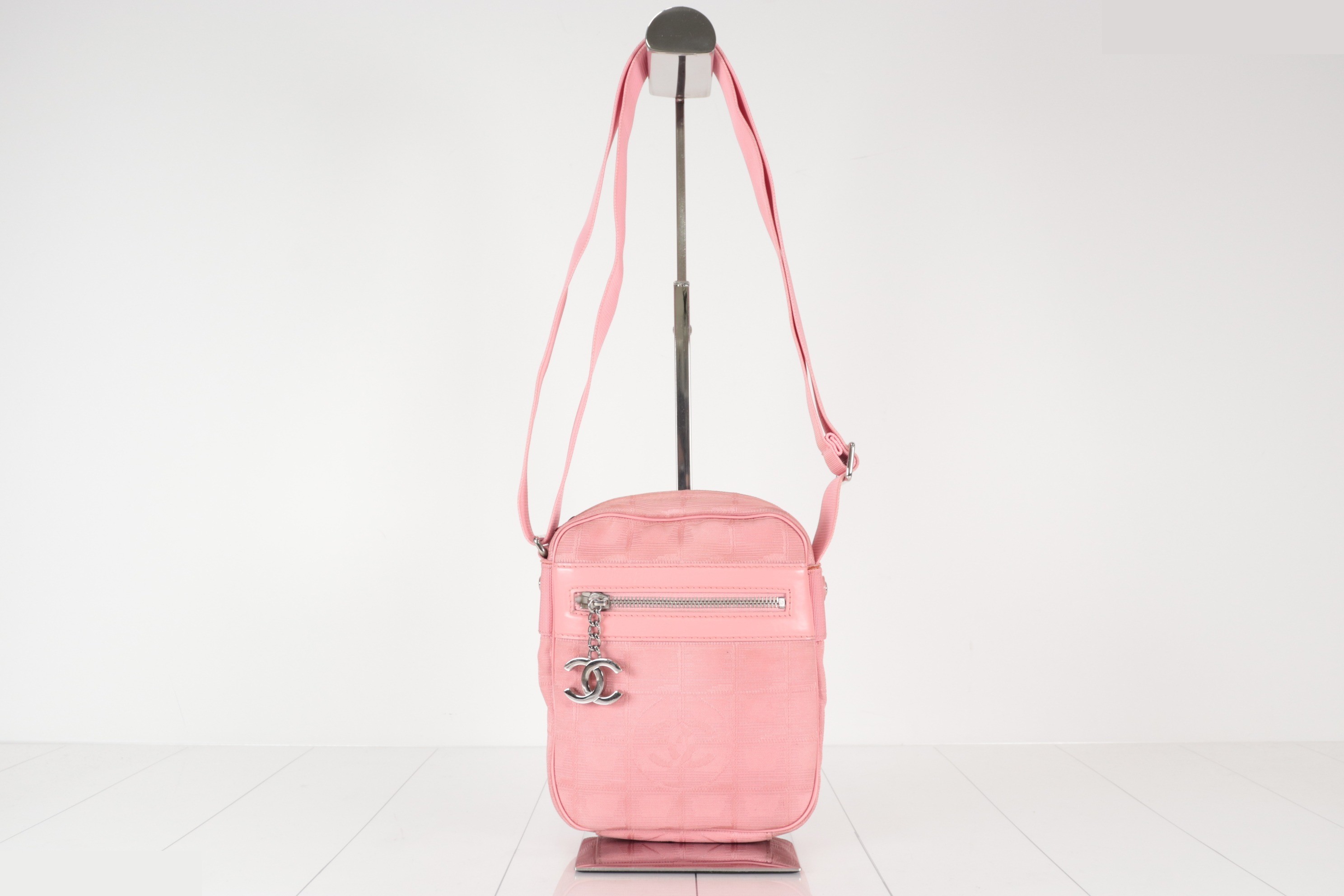 Nylon shoulder bag, pink, number 10s — view 2