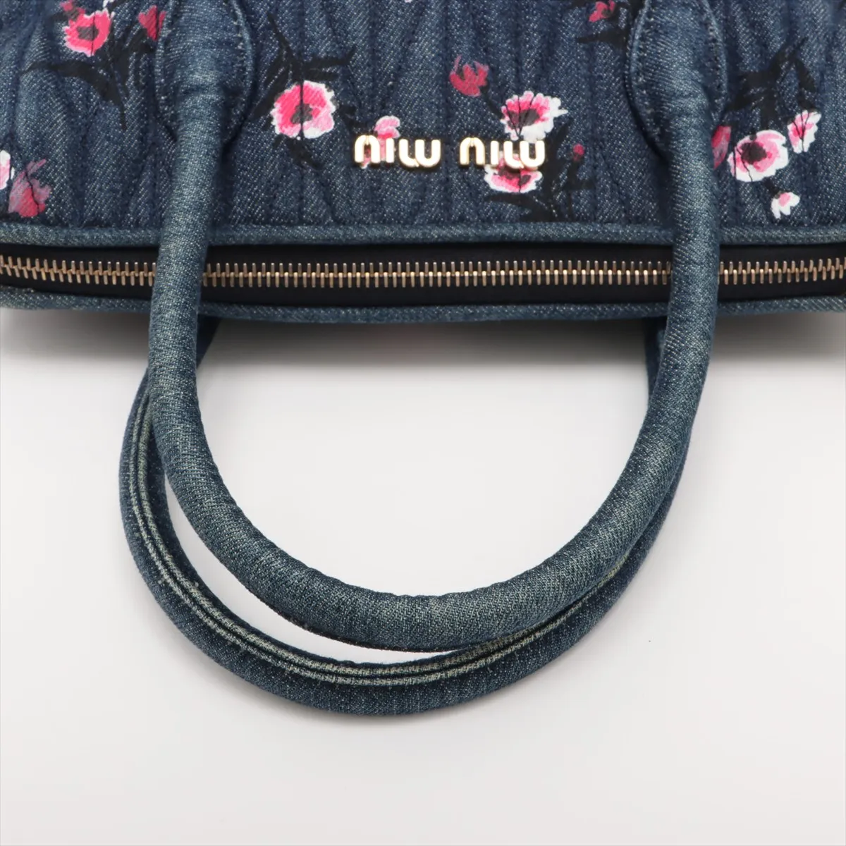 Matelasse Denim x Leather 2WAY Handbag Blue — view 5