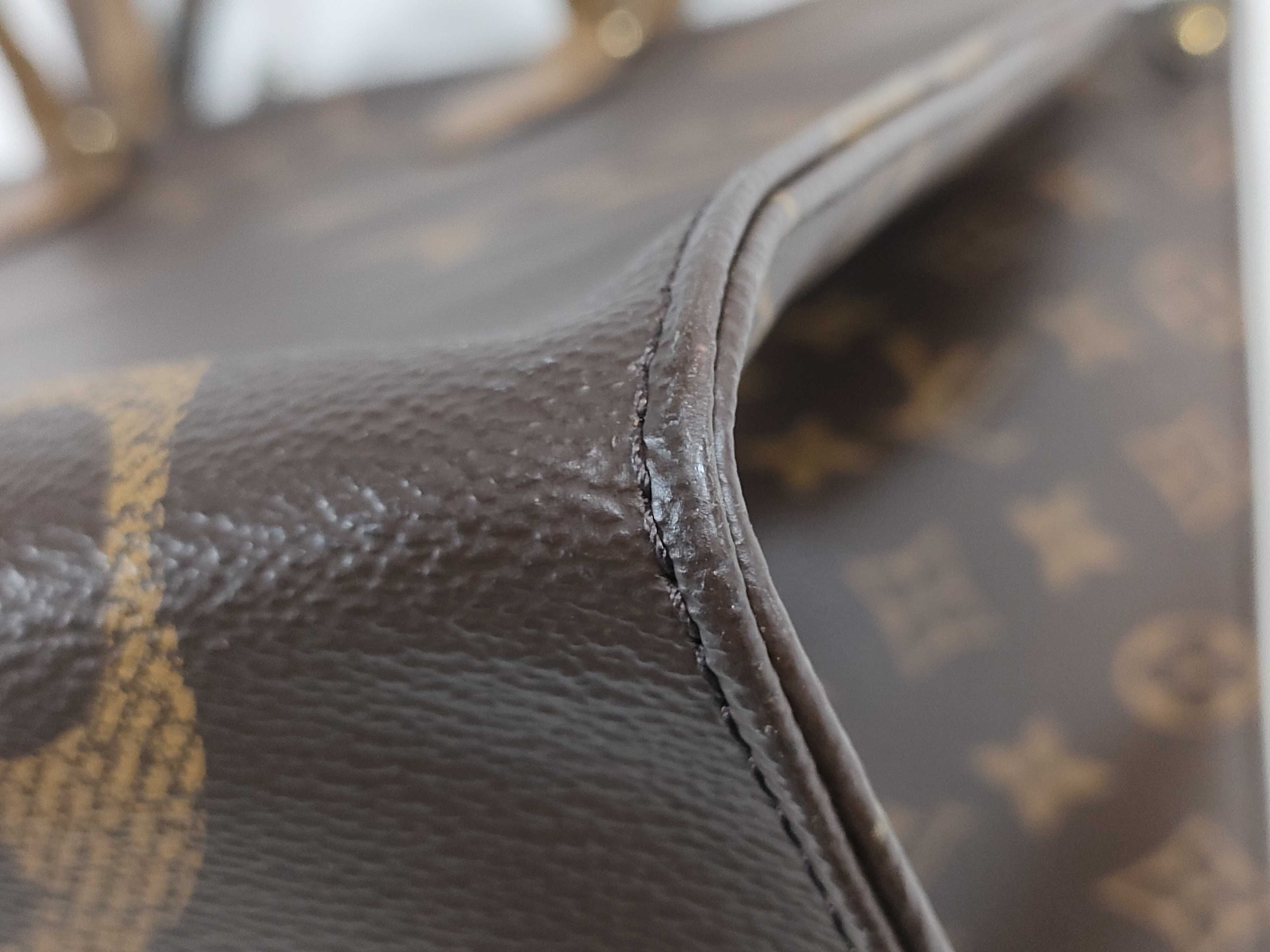 Monogram Louis Vuitton Monogram OnTheGo GM Handbag Tote Bag — view 7