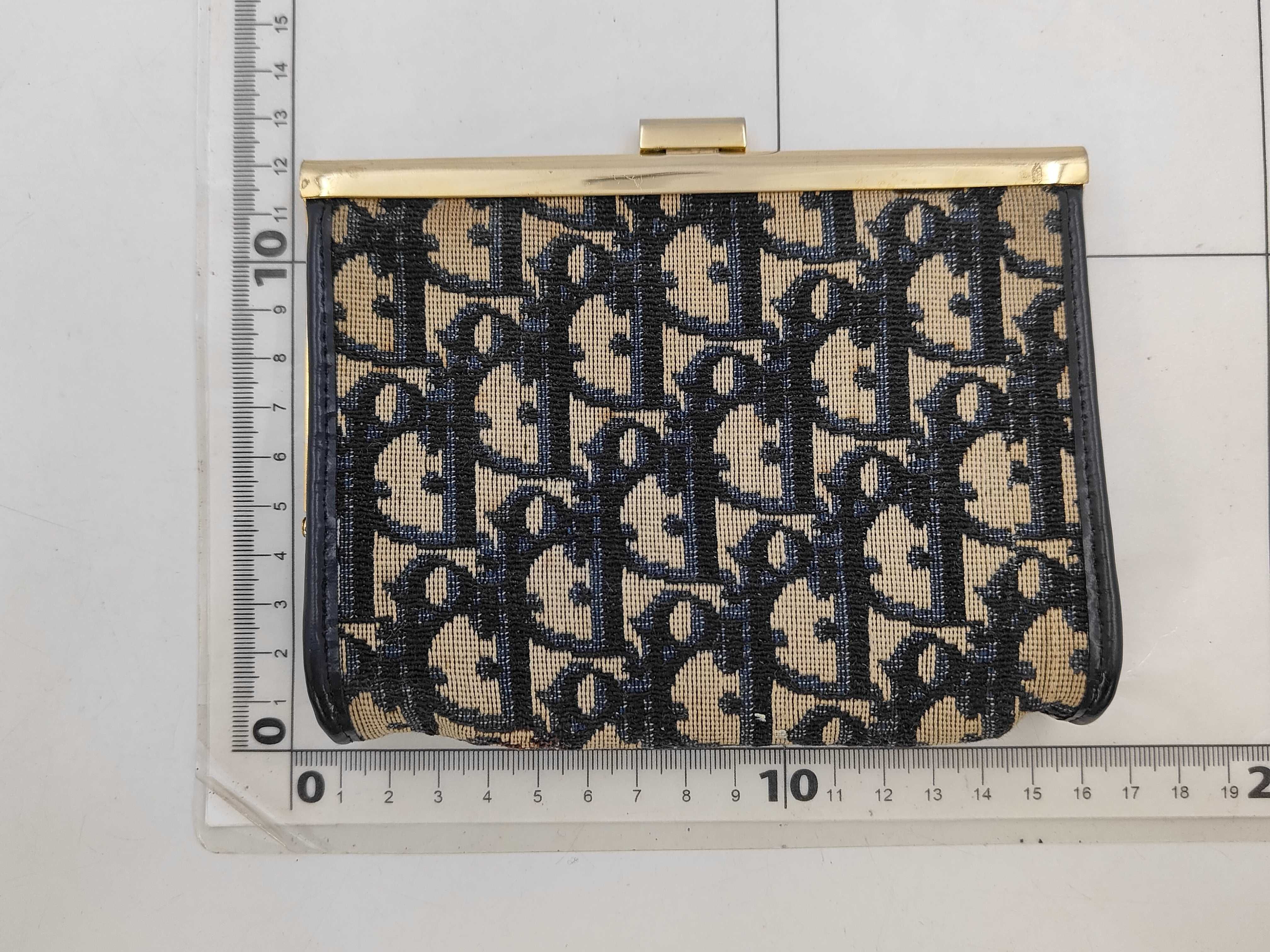 Trotter coin purse — view 2