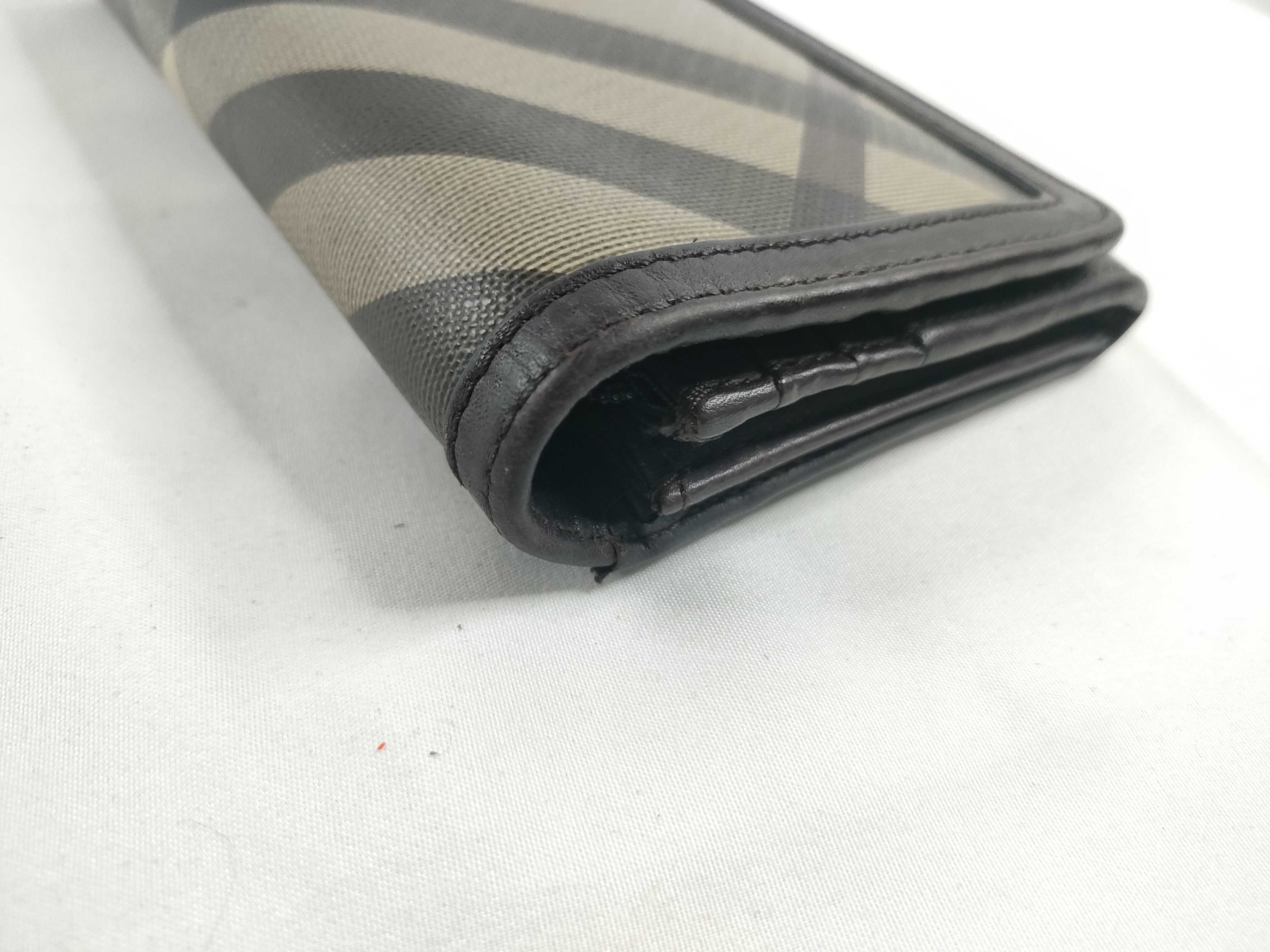 Check PVC Leather Long Wallet — view 4