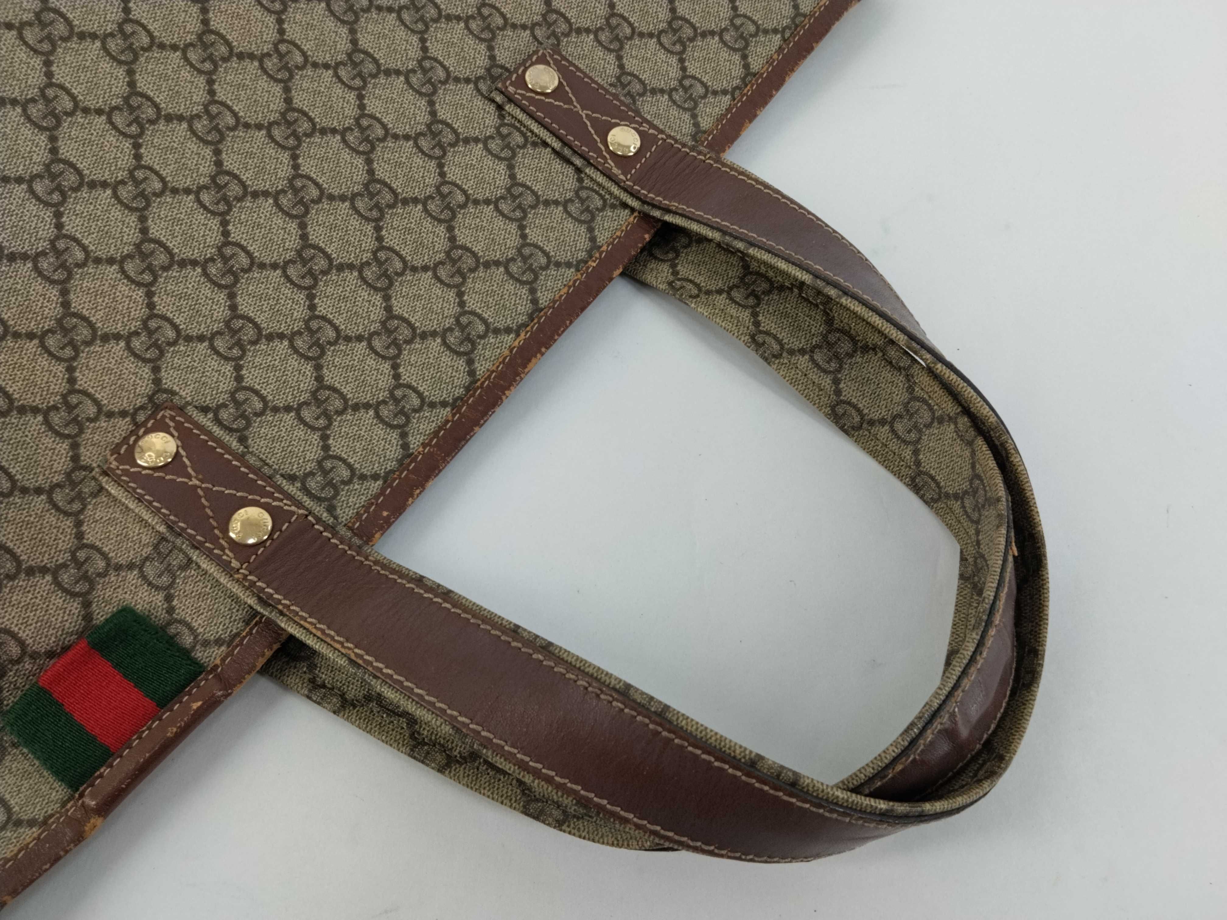 GG Canvas Gucci Tote Bag — view 3