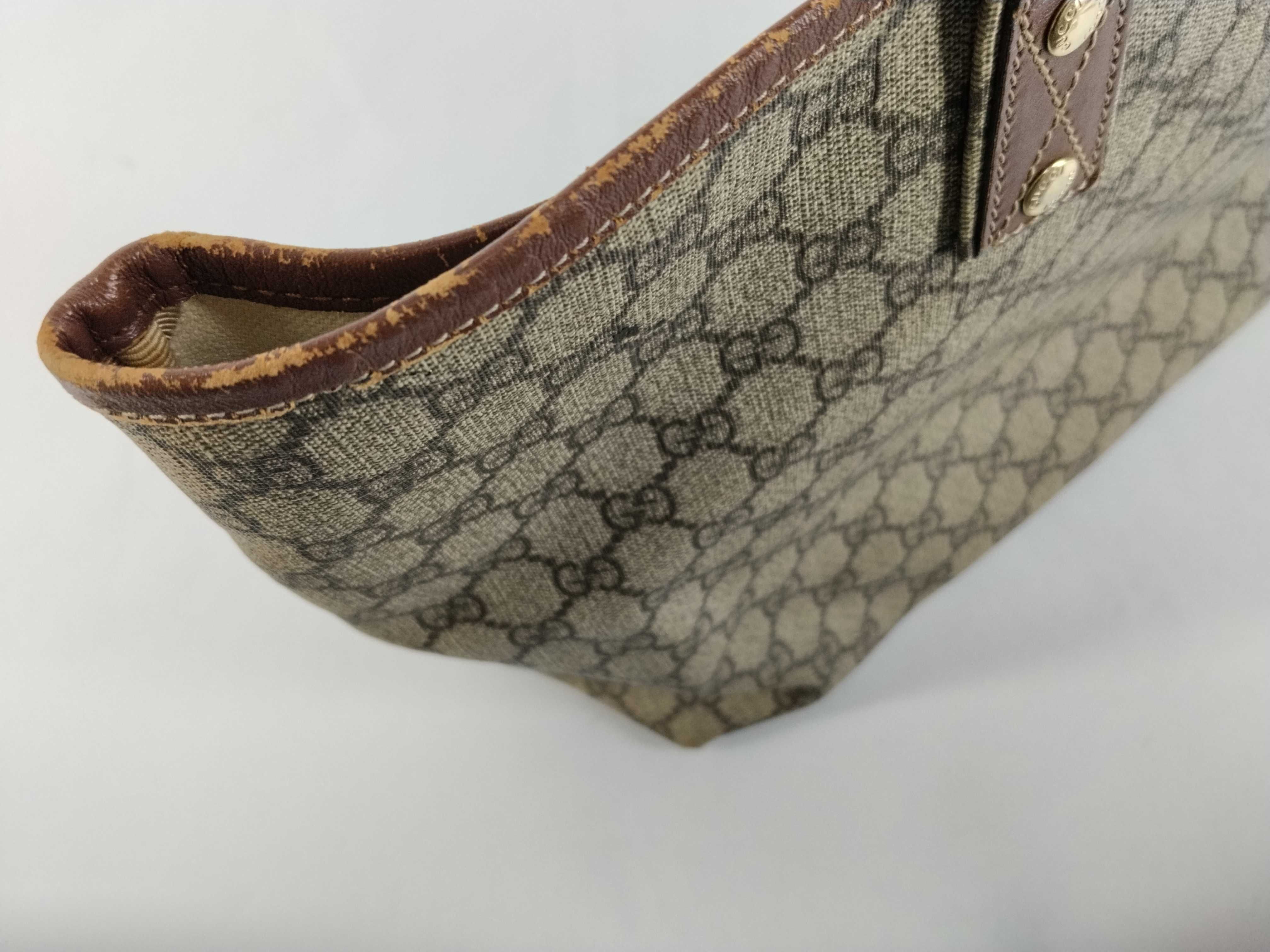 GG Canvas Gucci Tote Bag — view 8