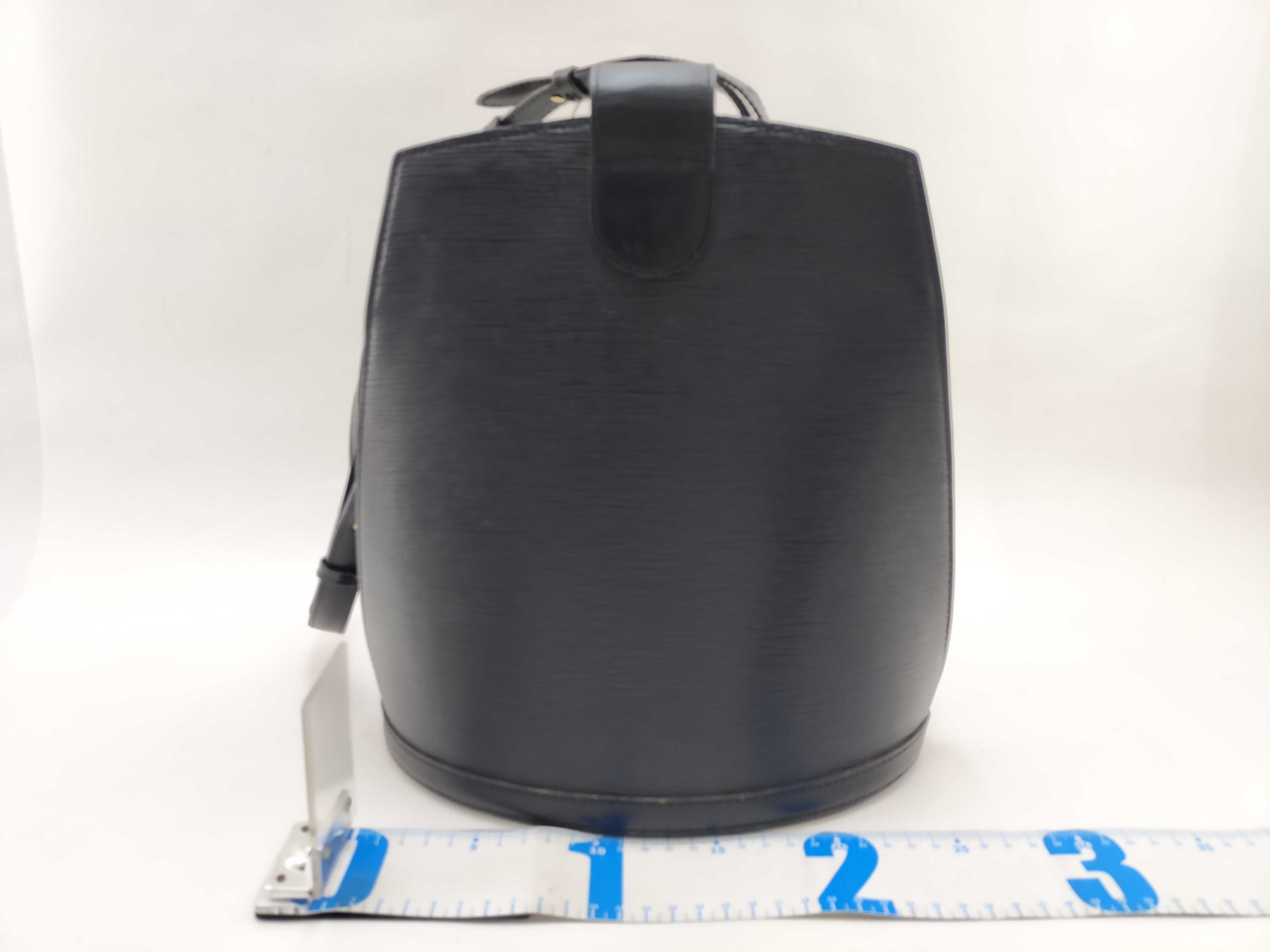 Epi Leather Cluny M52252 Shoulder Bag, Black Epi Leather Shoulder Bag — view 2