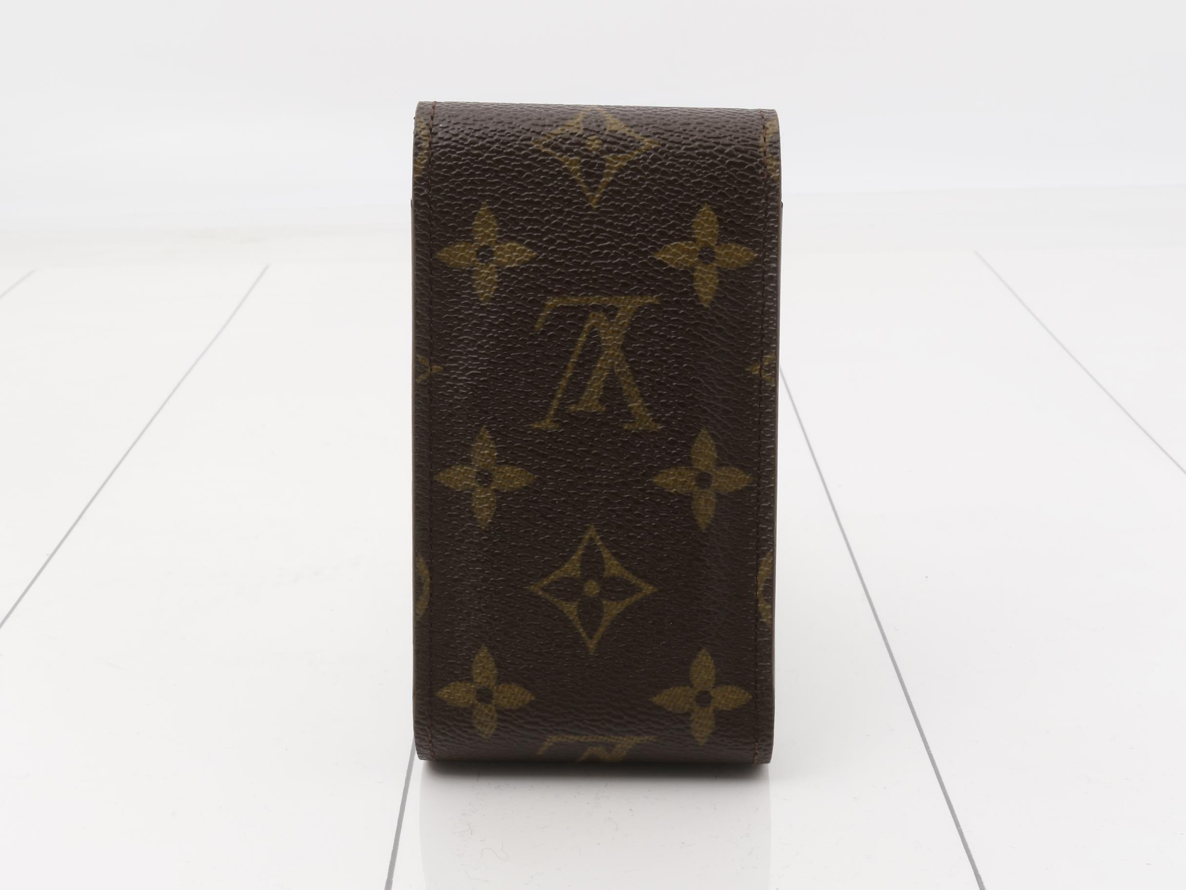 Cigarette case — view 2