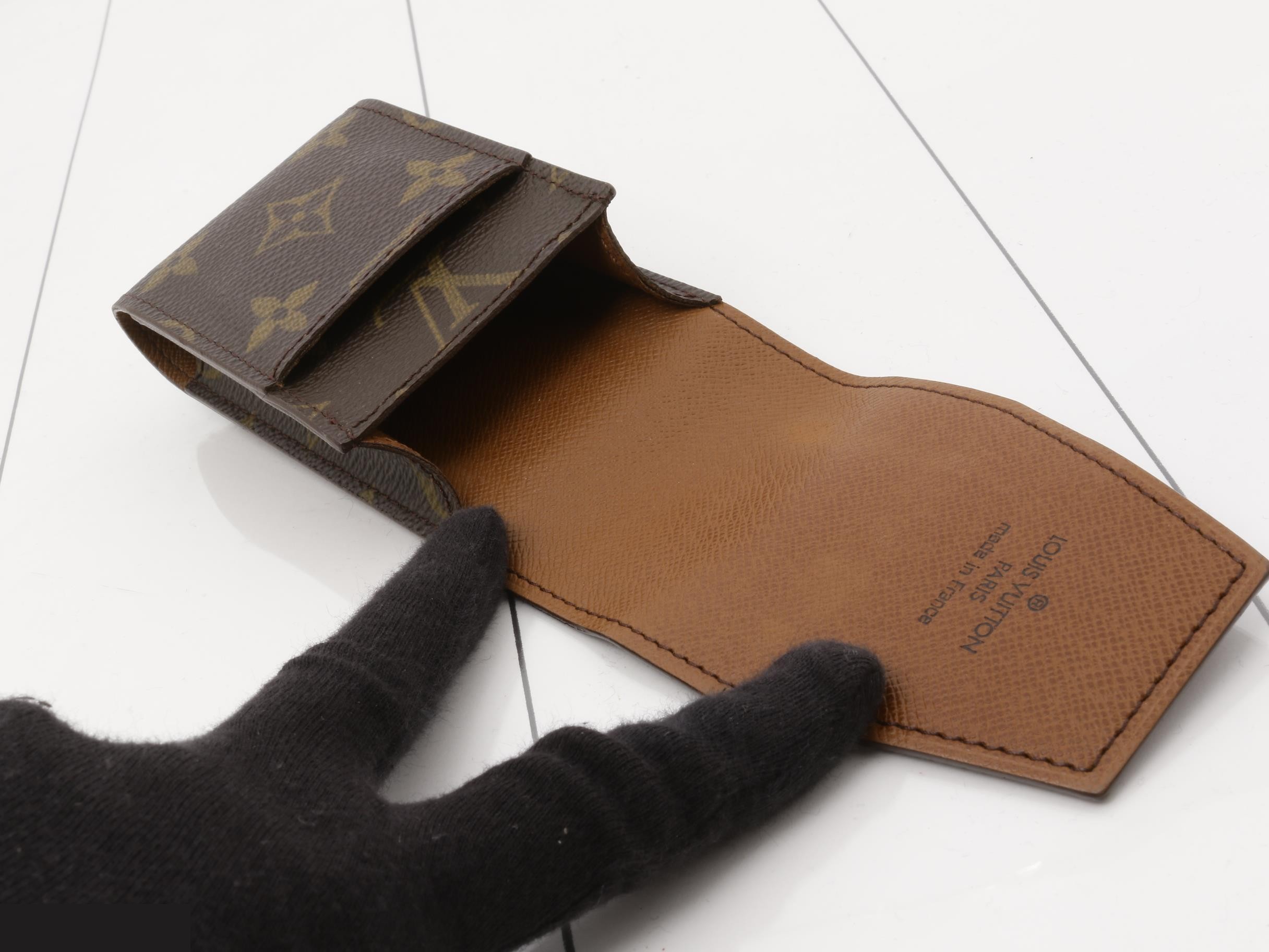 Cigarette case — view 4