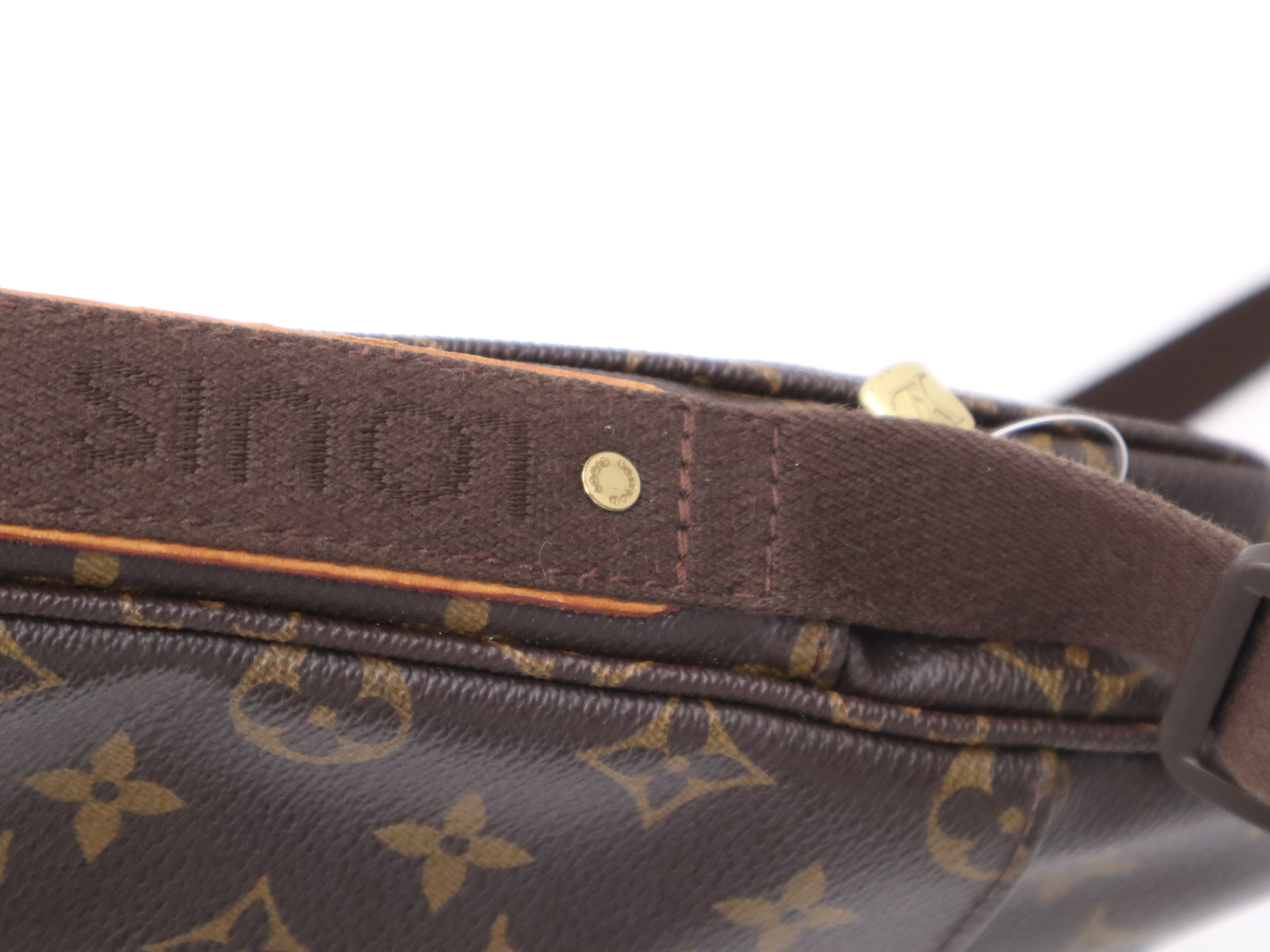 M97037 Monogram Trotteur Bobour Shoulder Bag — view 7