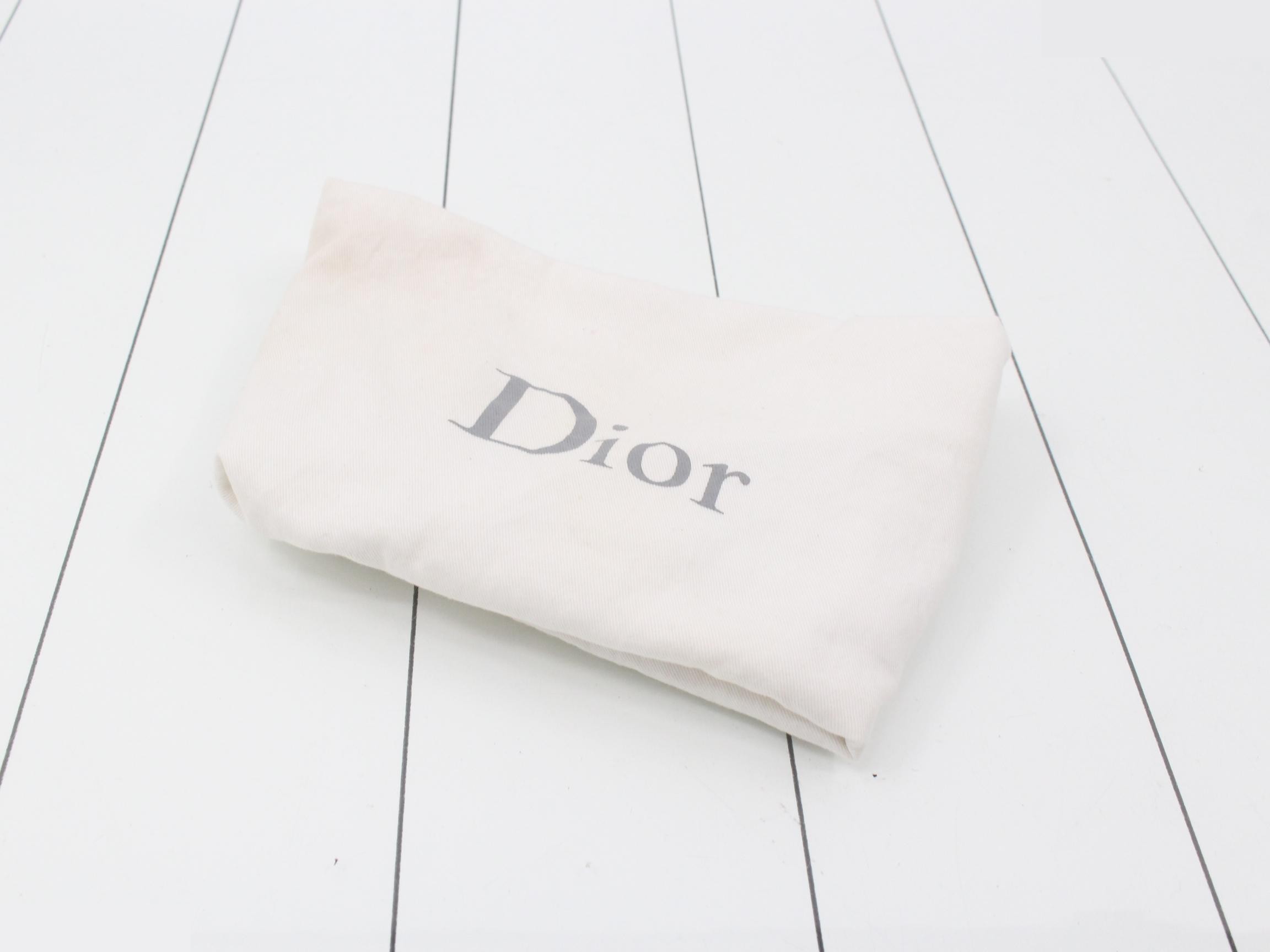 Trotter Flower Embroidered Shoulder Bag — view 7