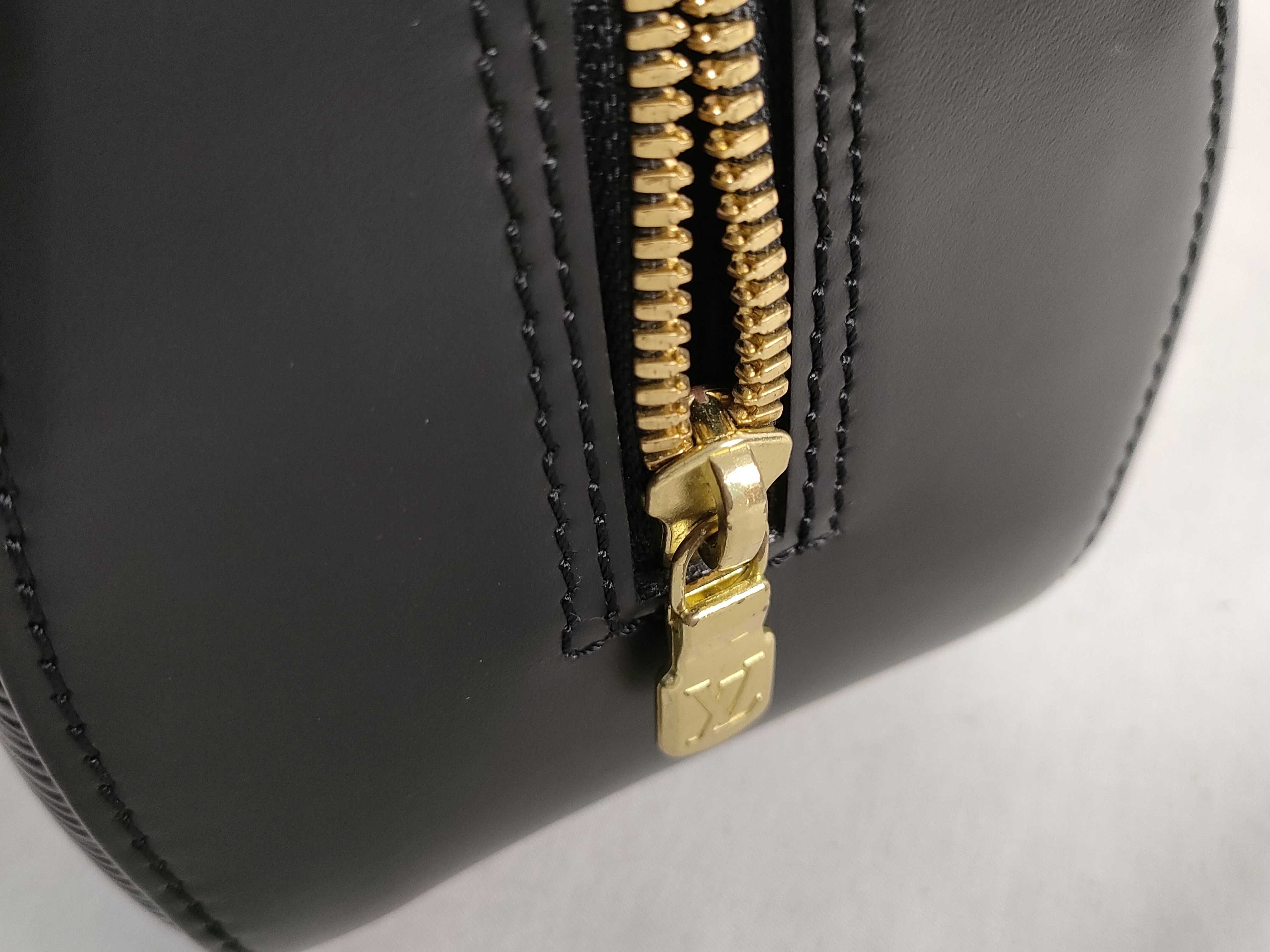 Epi Leather Jasmine M52082 TH0968 Handbag — view 13