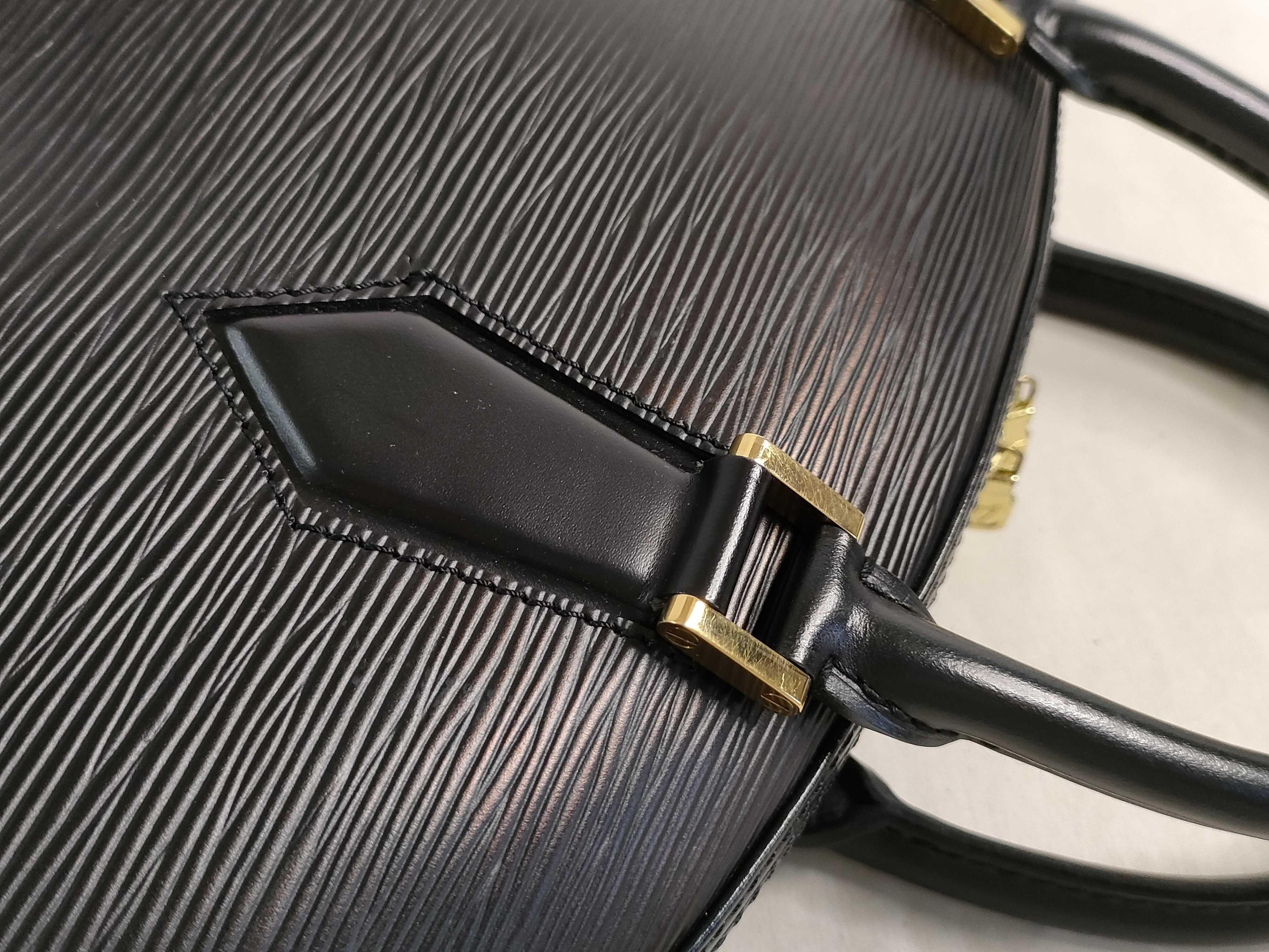 Epi Leather Jasmine M52082 TH0968 Handbag — view 5