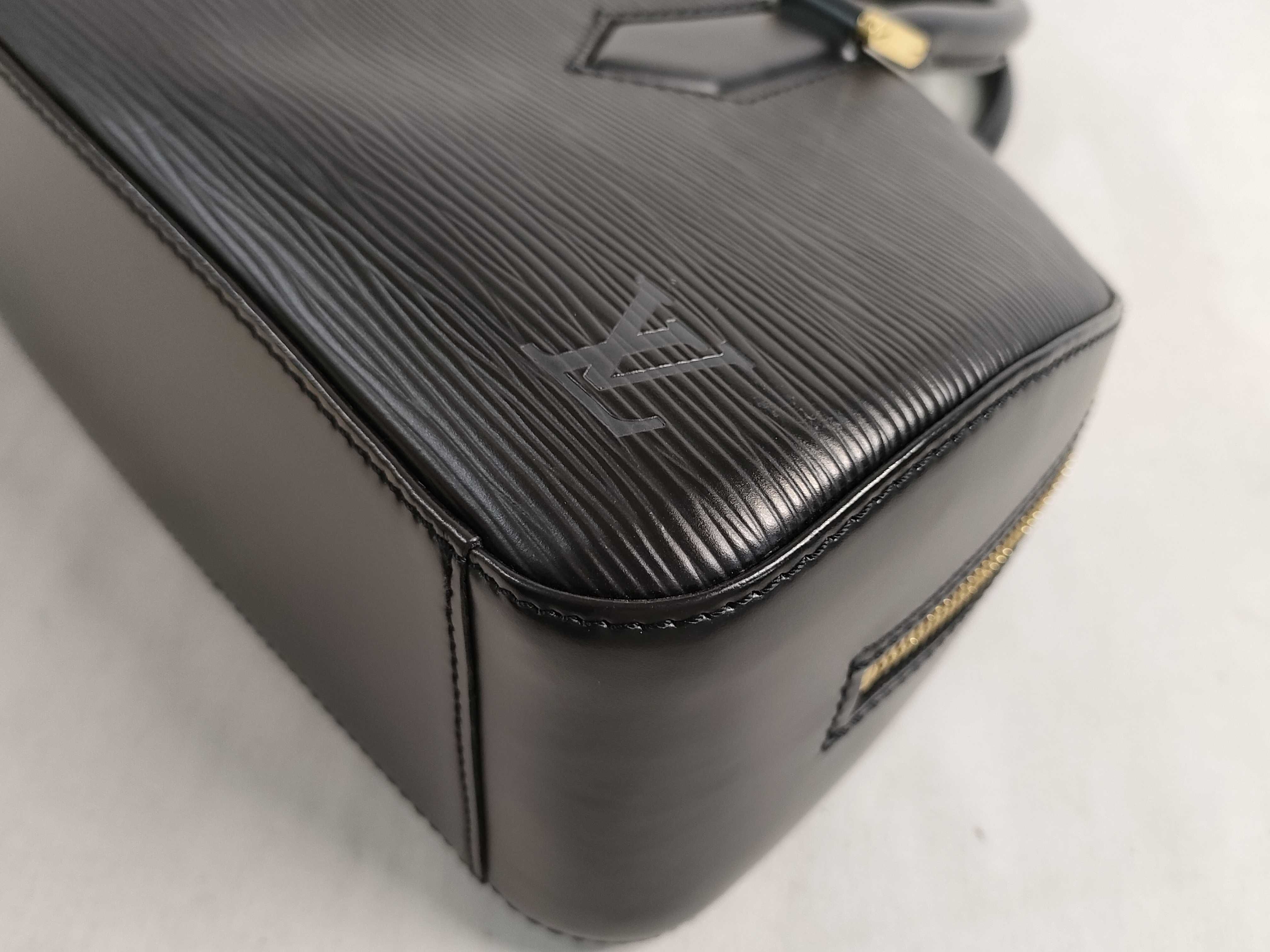 Epi Leather Jasmine M52082 TH0968 Handbag — view 6