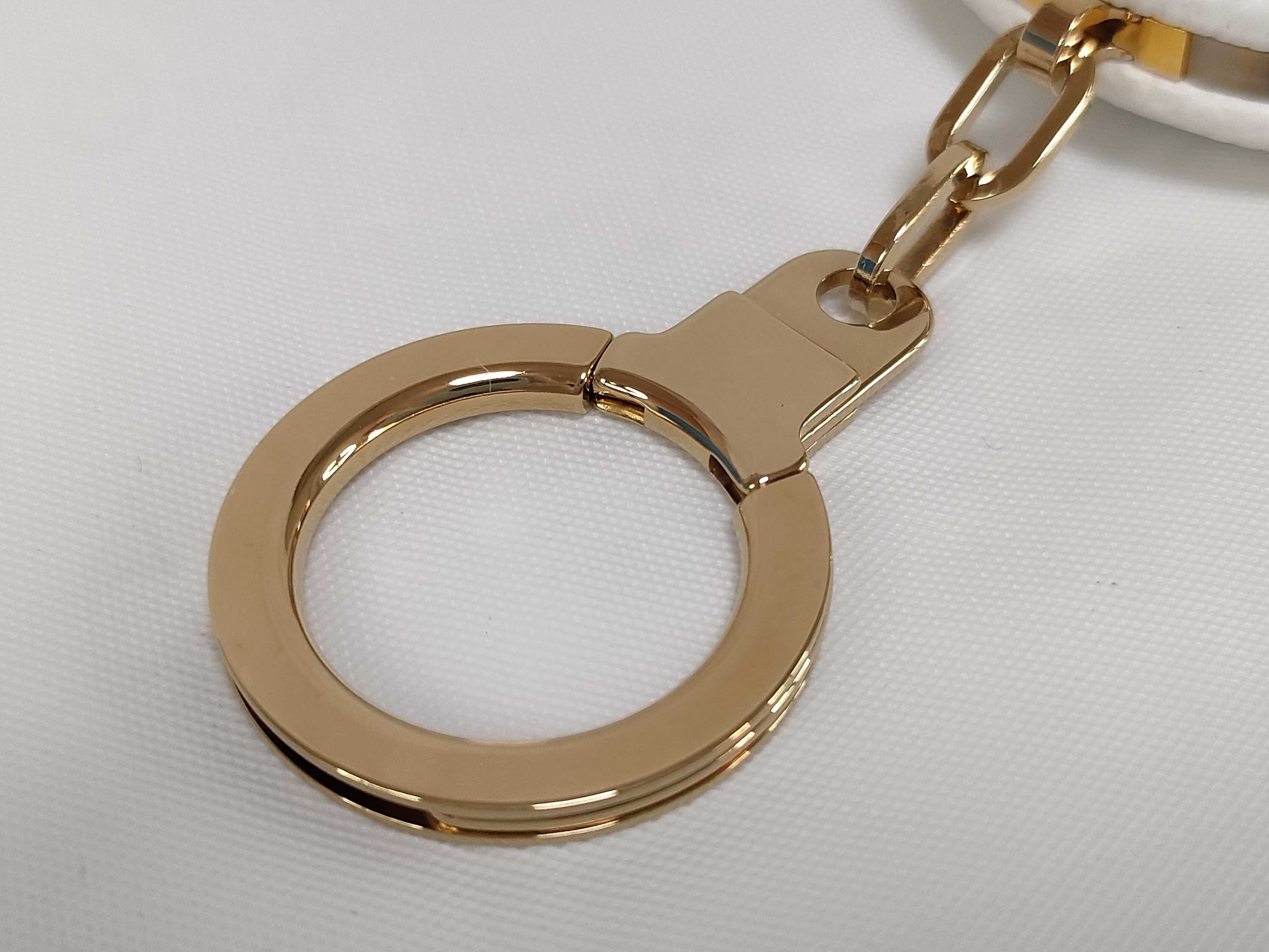 M51911 Keychain Key Case — view 6