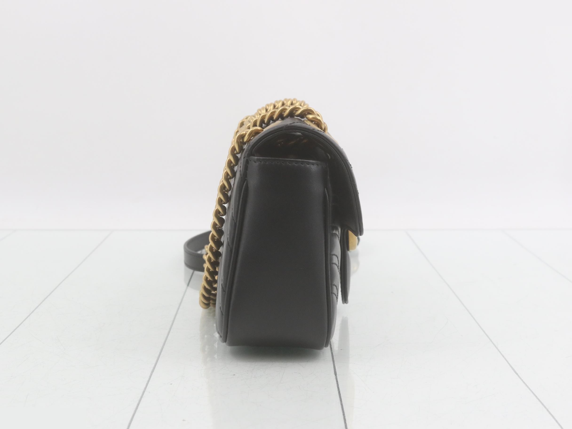 Unused, stored item: GG Marmont Small Chain Shoulder Bag — view 4