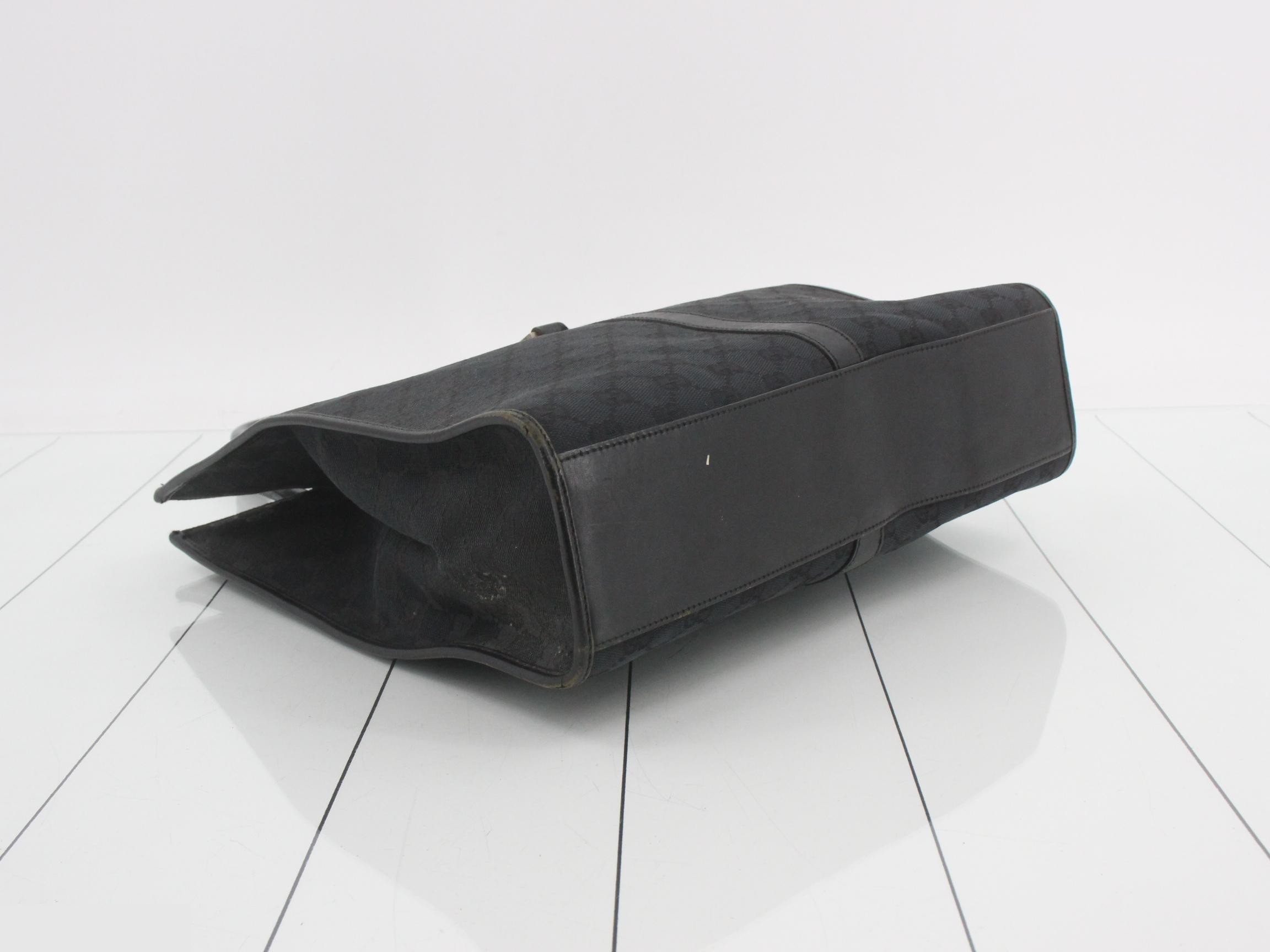 handbag — view 5