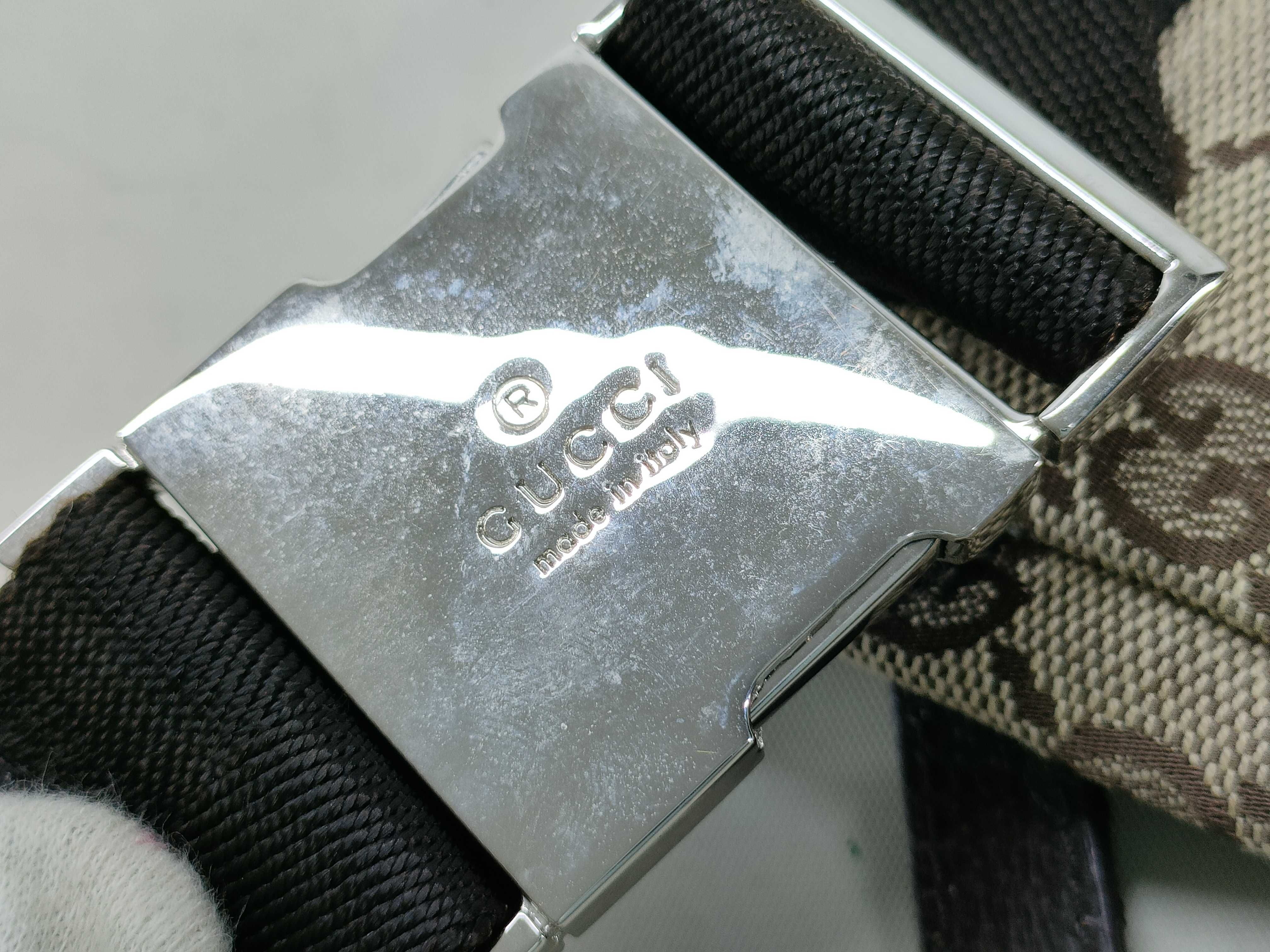 GG Canvas Waist Bag — view 15