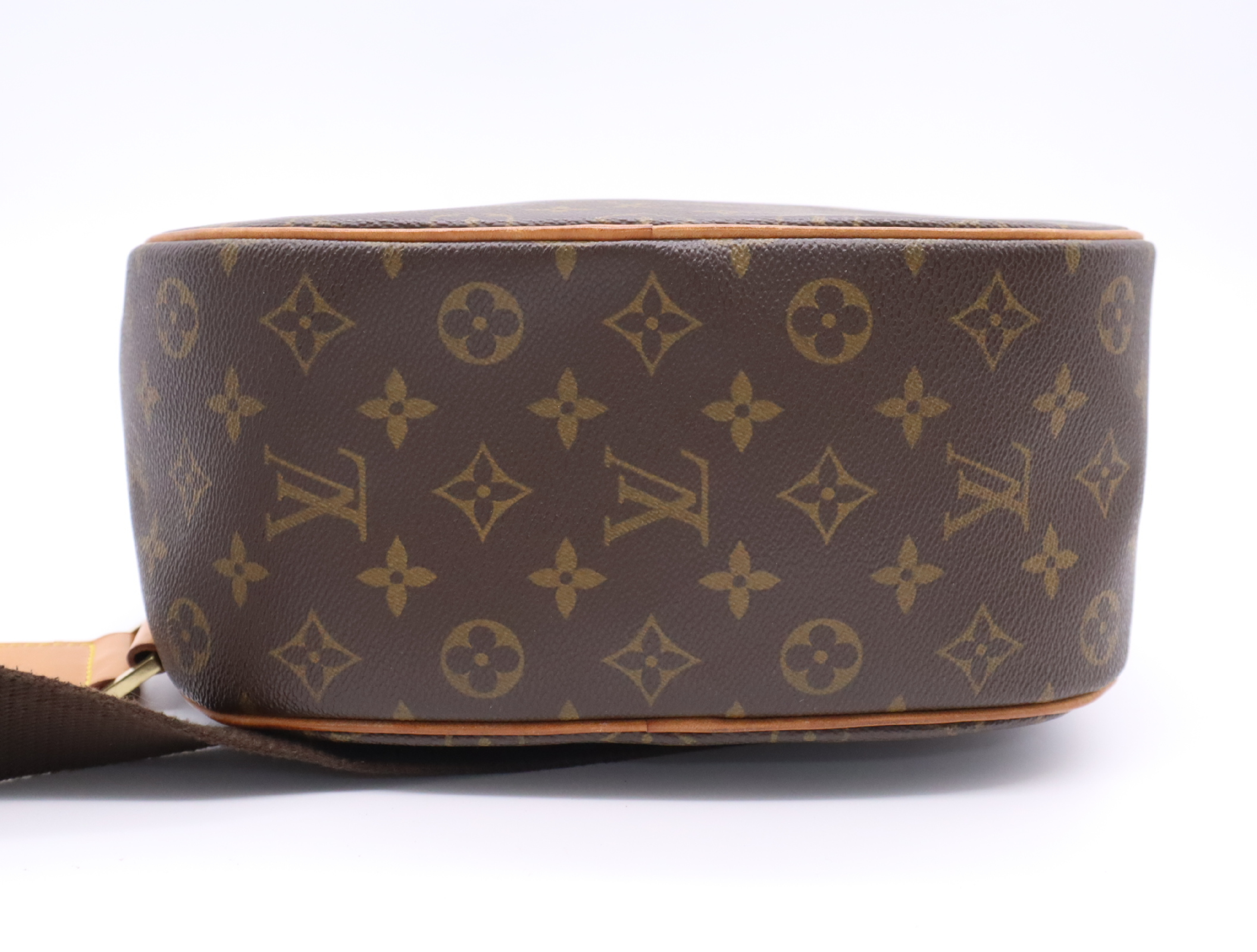 M51132 Monogram Packall Sac Add Shoulder Bag — view 4