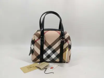 Nova Check Enamel x PVC Nova Check Handbag