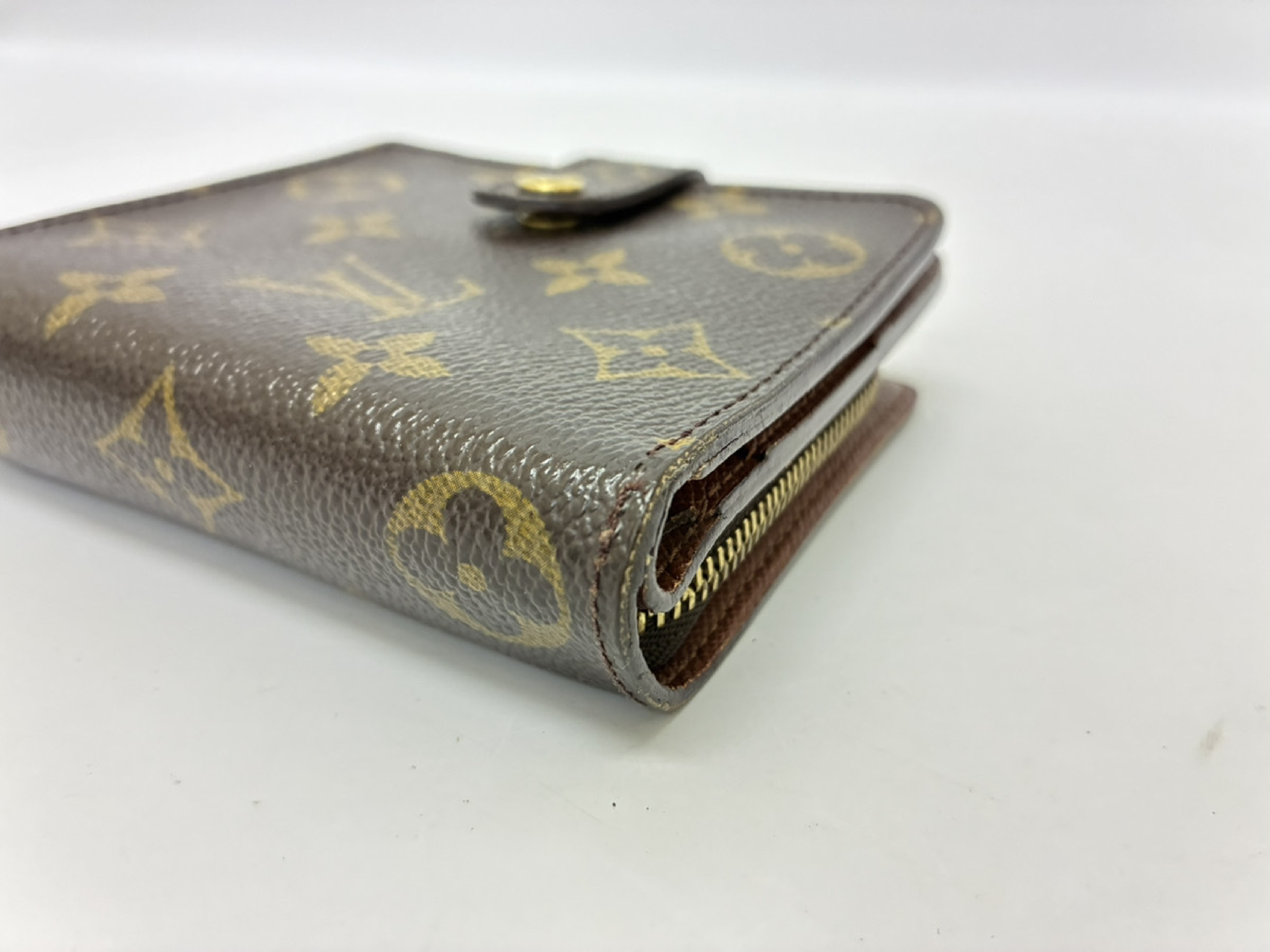 Compact Zip Wallet M61667 — view 4