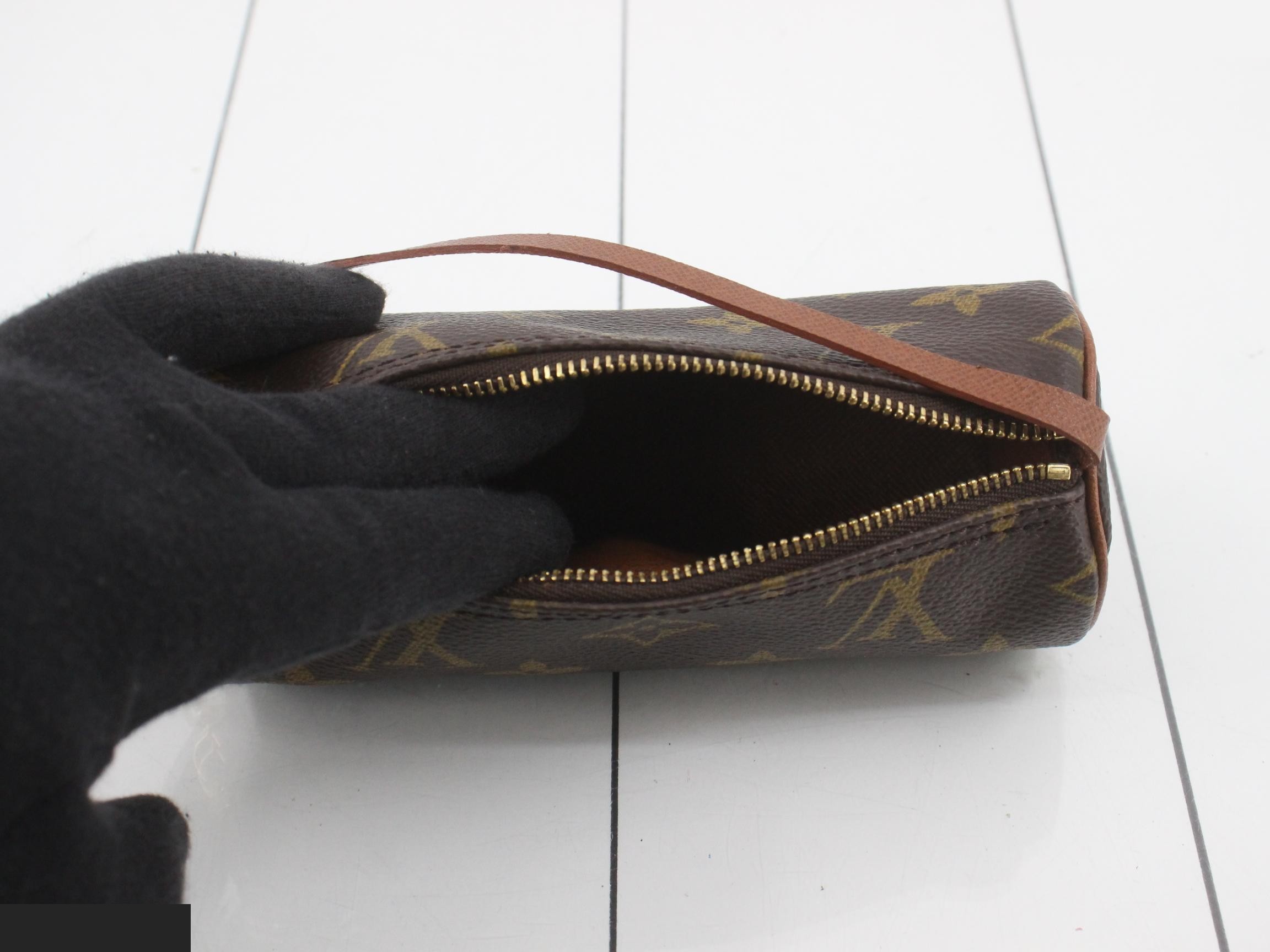Papillon puppy pouch — view 4