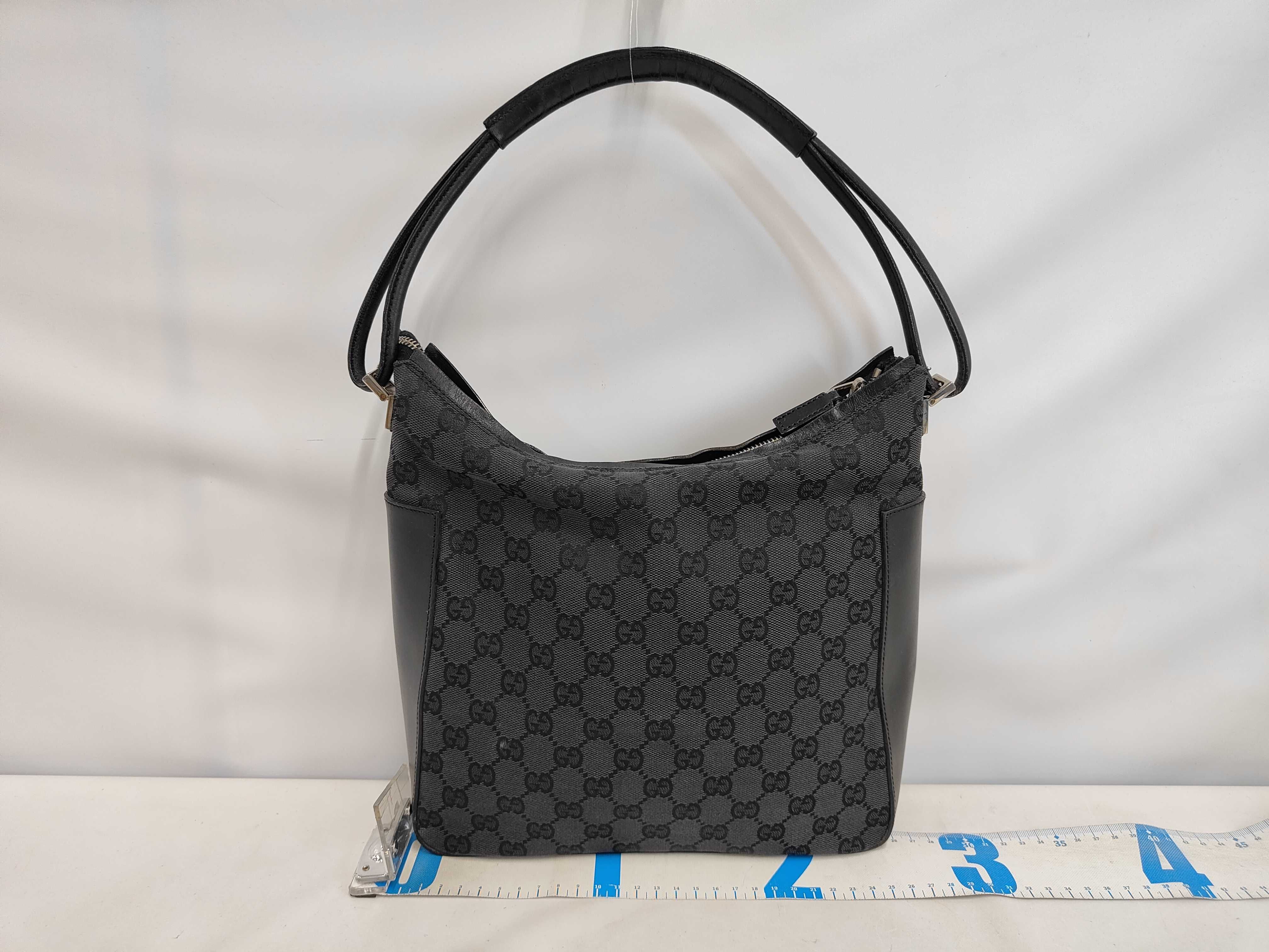 Shoulder Bag, Gucci One-Shoulder Bag, Half Moon GG Canvas Leather Black Shoulder Bag — view 2