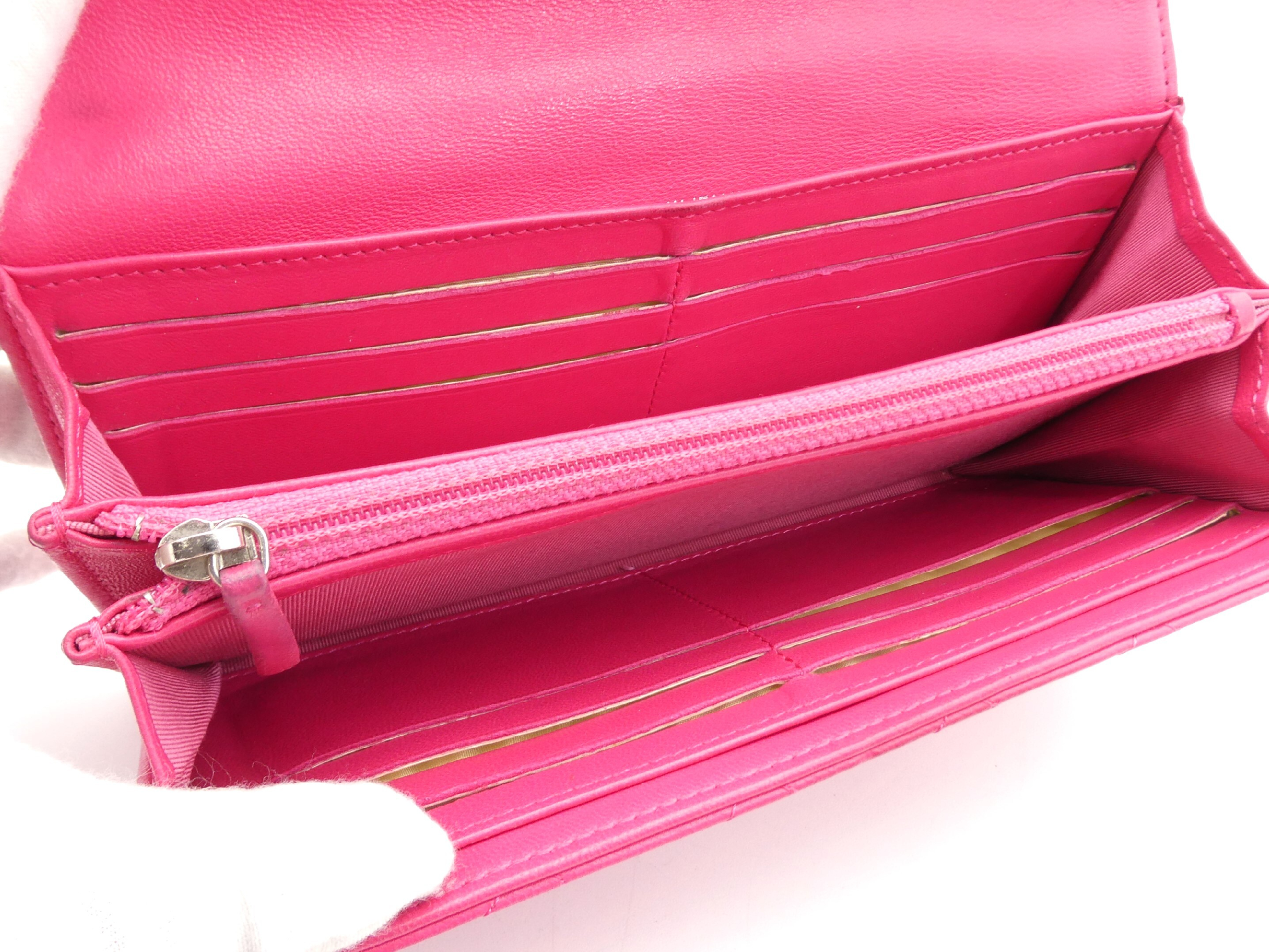 Matelassé Coco Mark Wallet — view 6