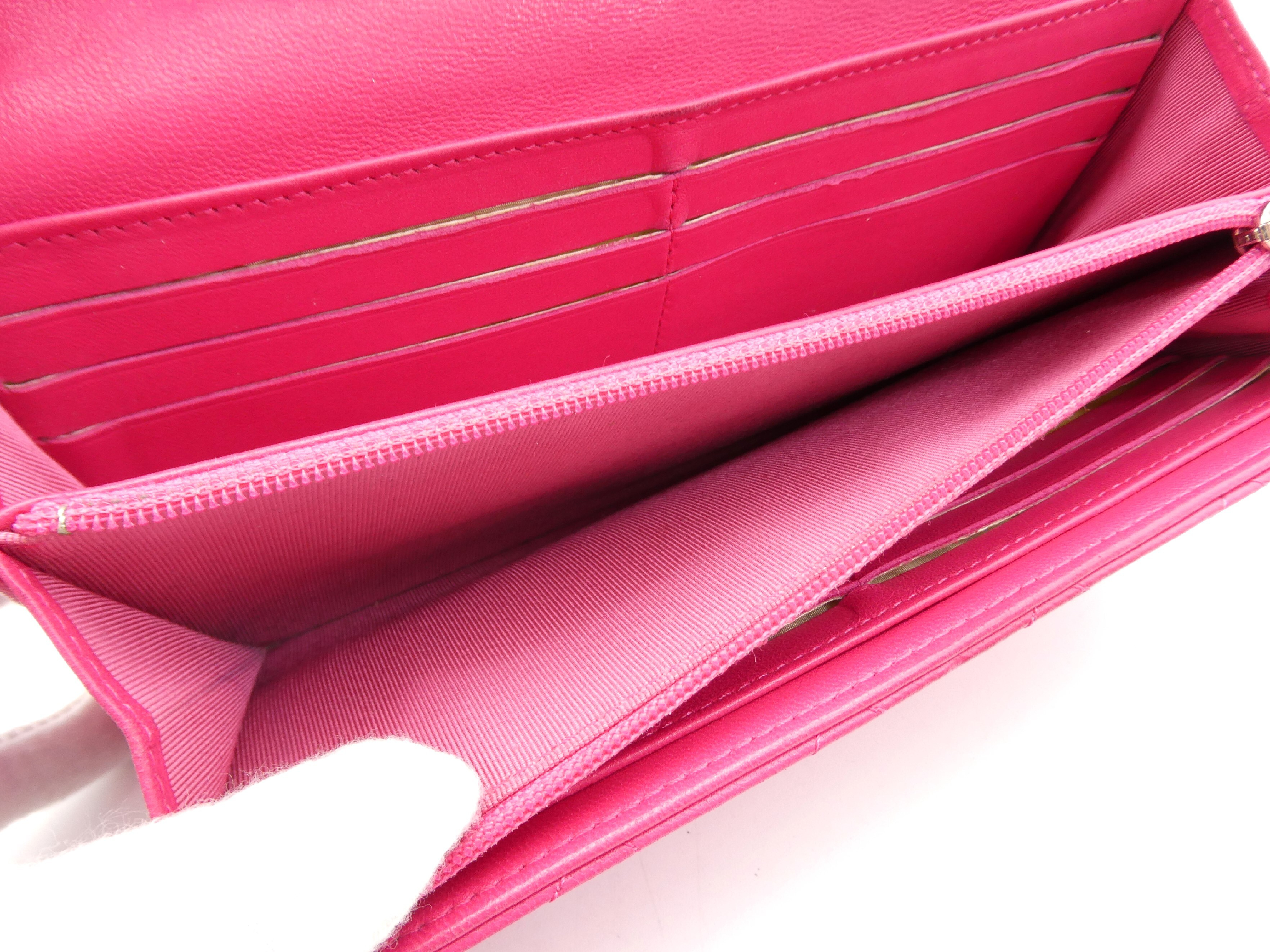Matelassé Coco Mark Wallet — view 7