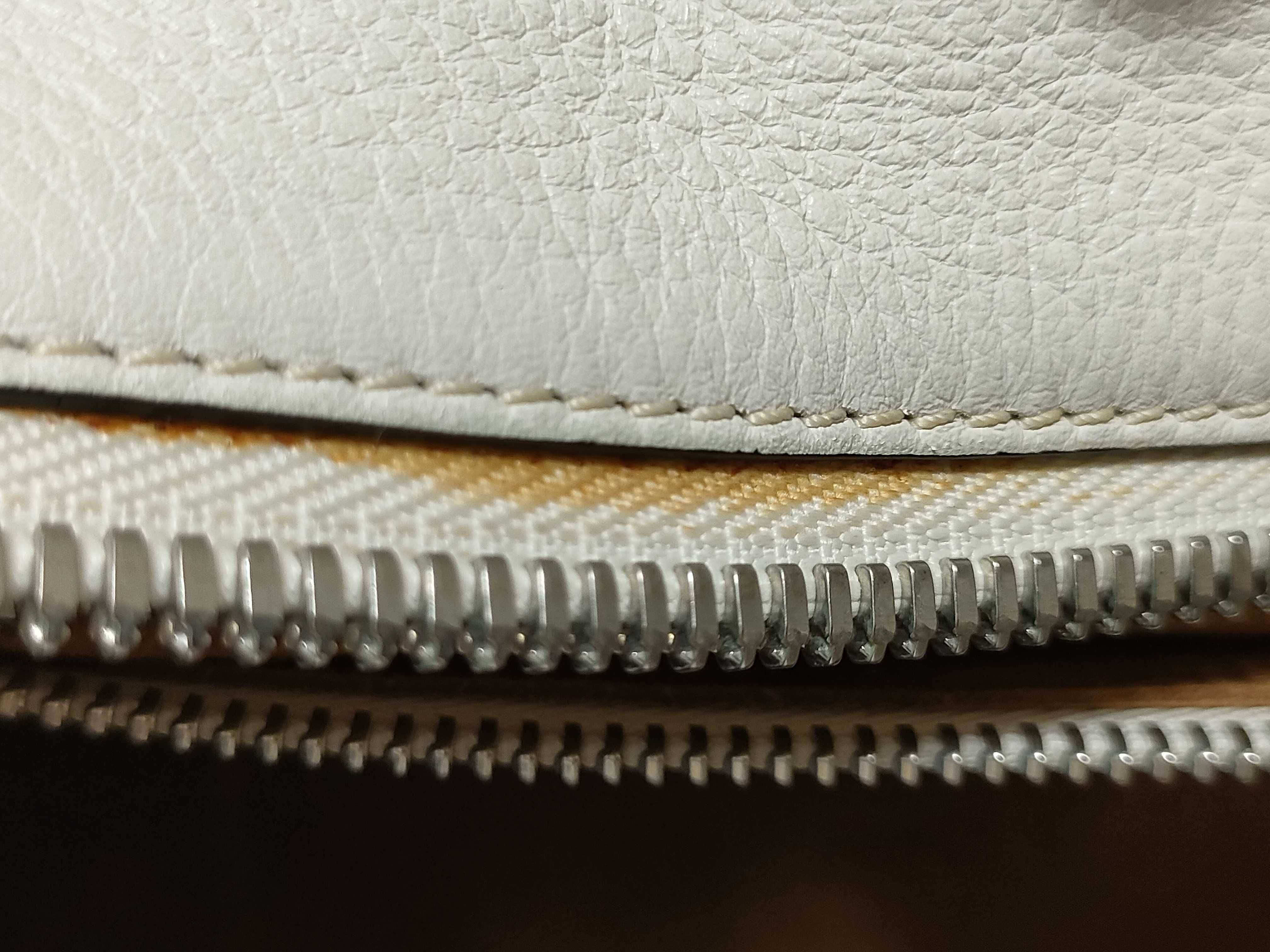 Amazona 28 Anagram 2-way Calfskin Handbag — view 15