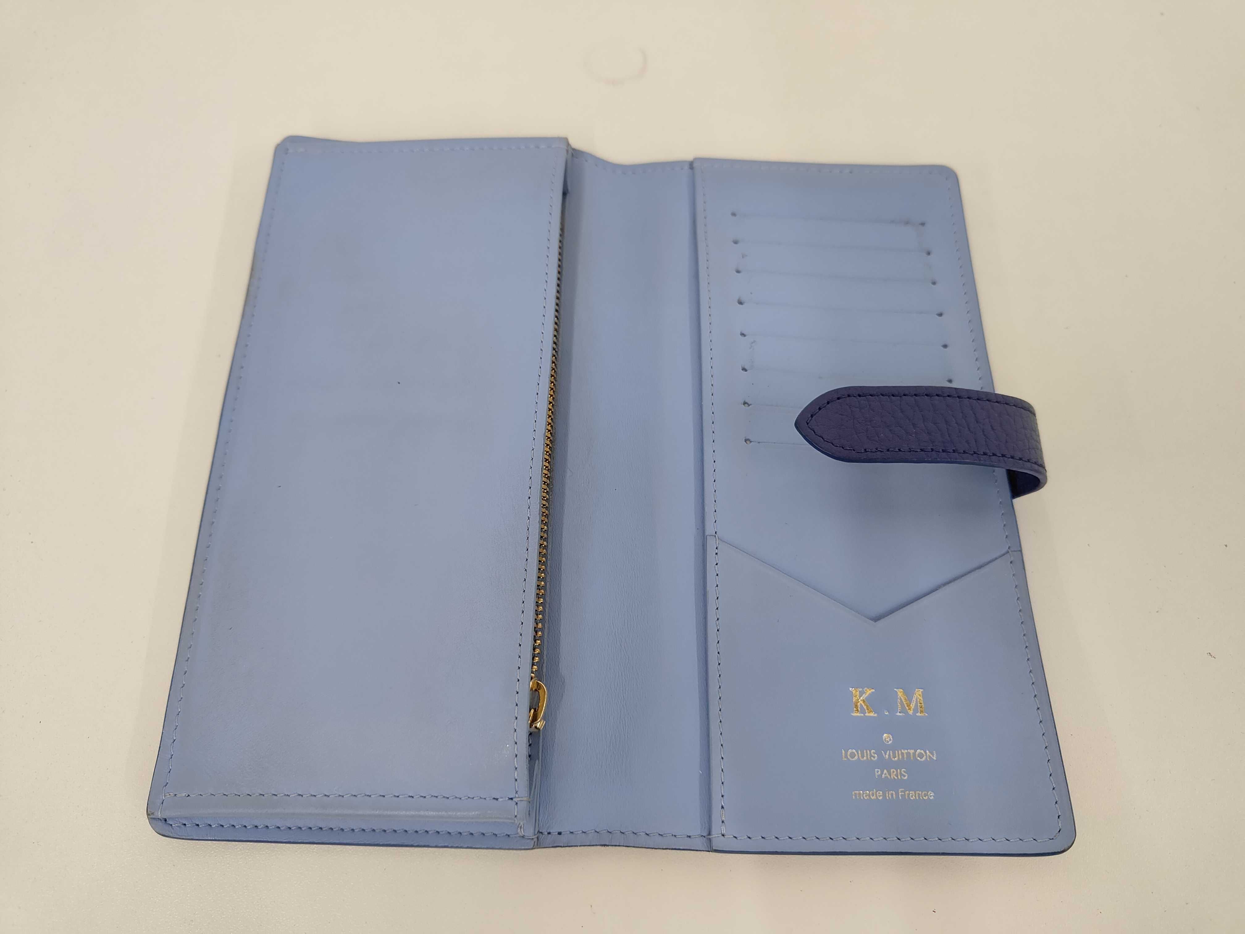 Taurillon LV Vertical Wallet M82441 RFID with initials — view 8