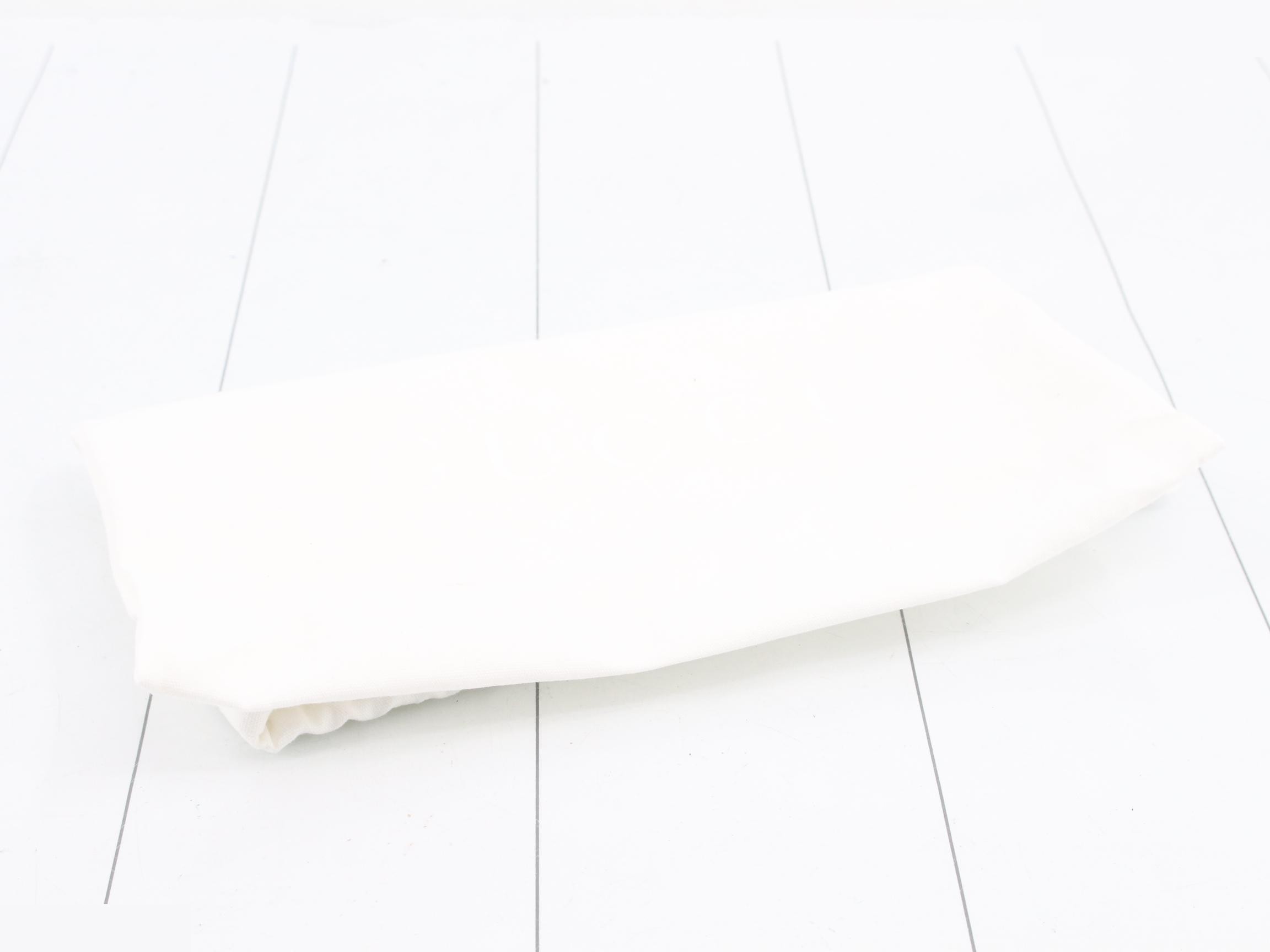 Unused GG Shoulder Bag with Sherry Strap — view 7